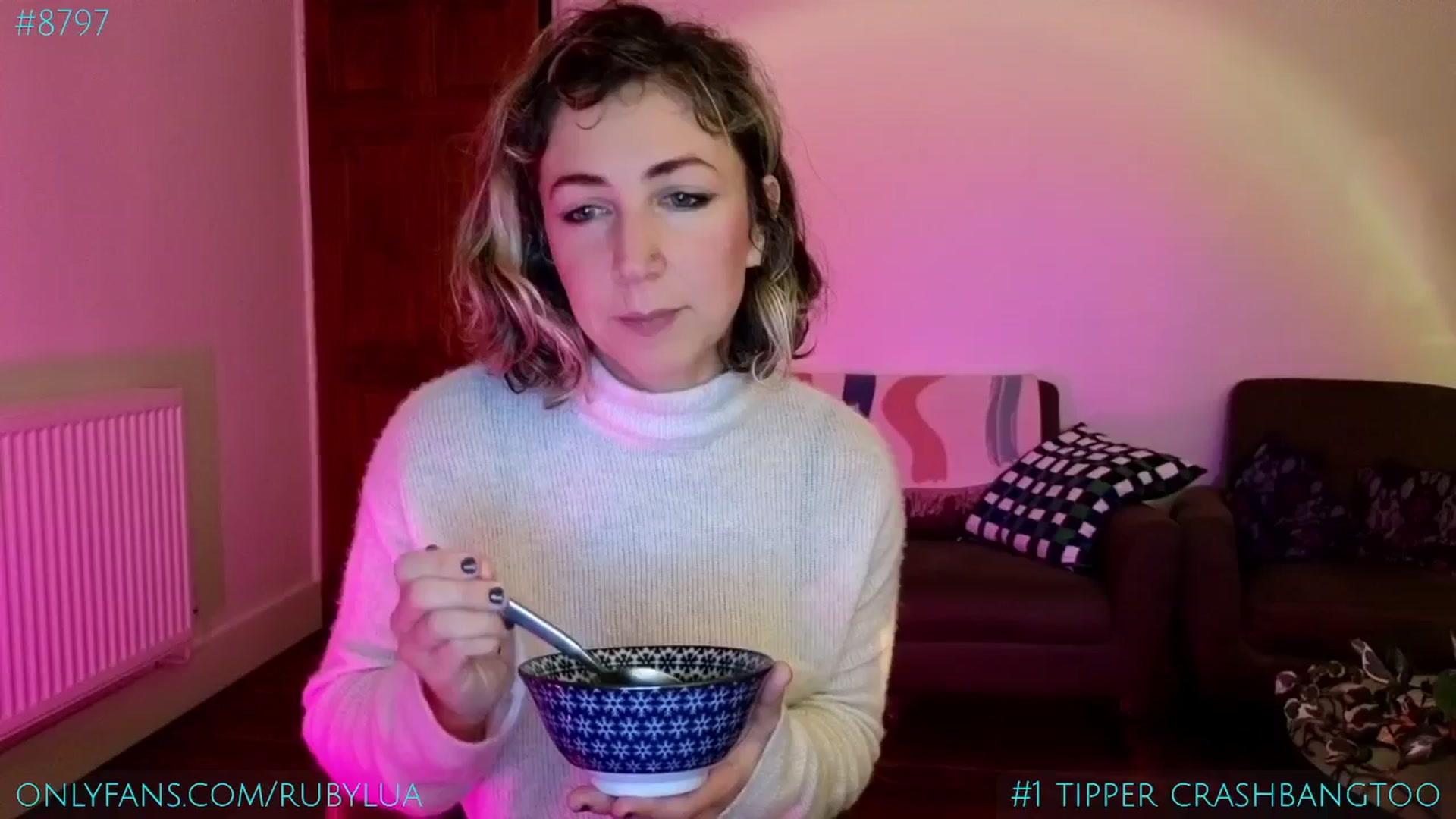 Gallery image thumbnail from Ruby_Lua's myfreecams stream on, 01/25/2025, 22:43 image 1 of 20