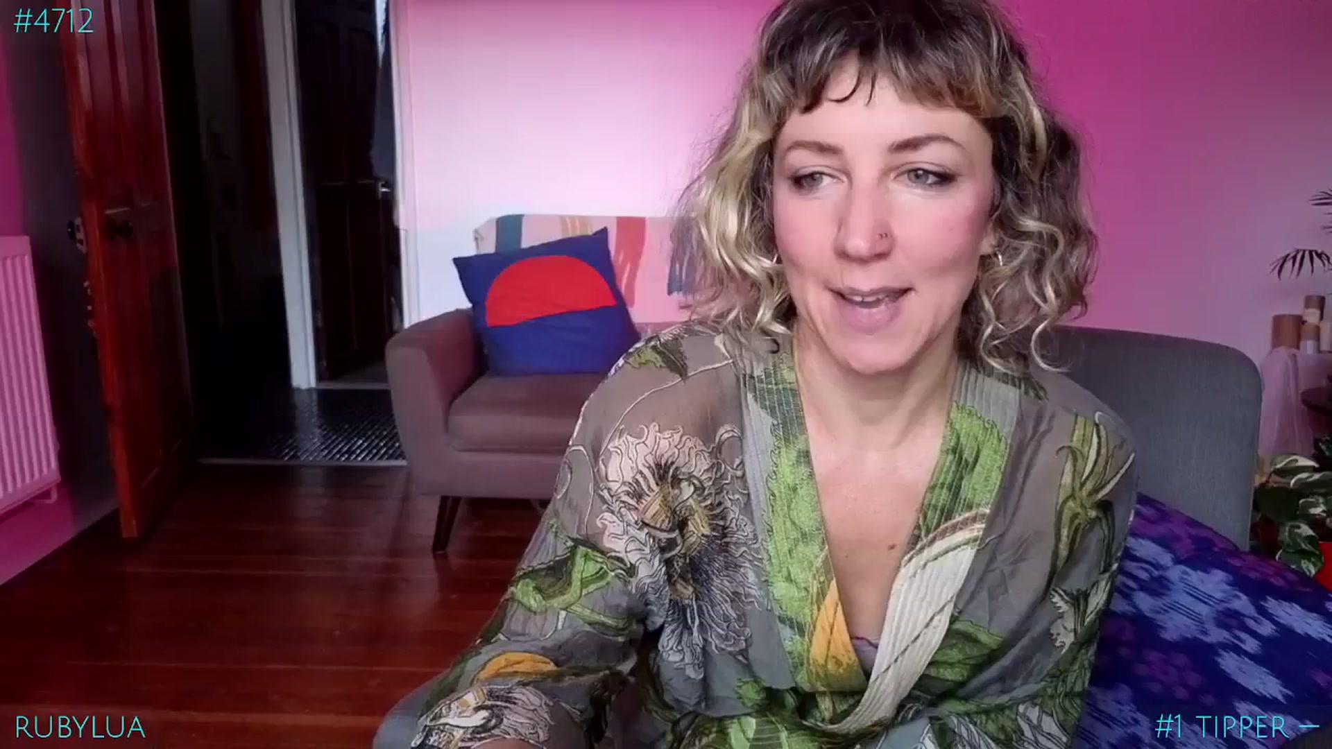 Gallery image thumbnail from Ruby_Lua's myfreecams stream on, 01/27/2025, 11:21 image 8 of 20