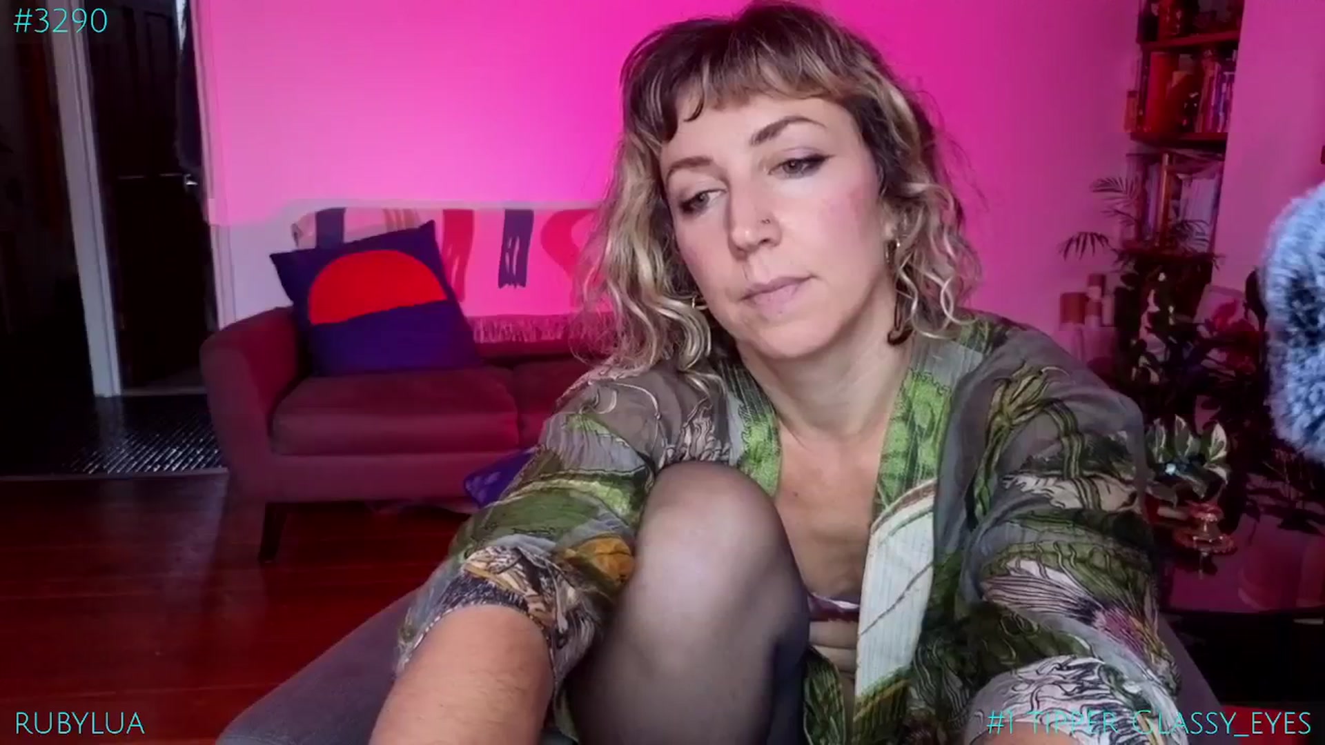 Gallery image thumbnail from Ruby_Lua's myfreecams stream on, 01/27/2025, 14:40 image 7 of 20