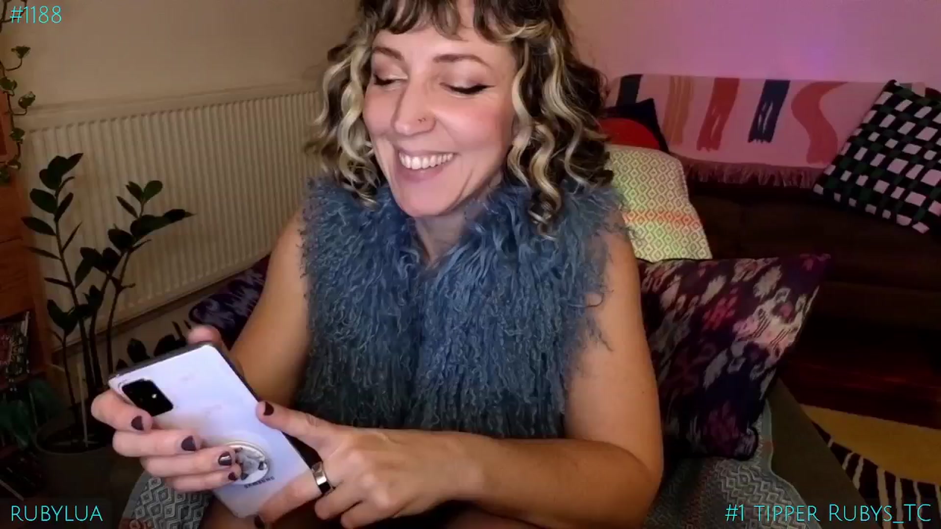 Gallery image thumbnail from Ruby_Lua's myfreecams stream on, 02/09/2025, 21:13 image 2 of 20