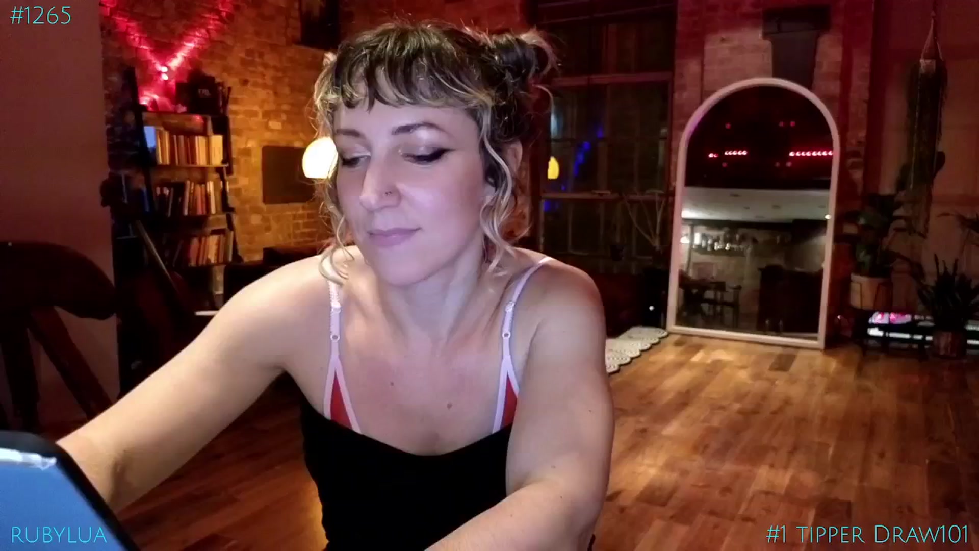 Gallery image thumbnail from Ruby_Lua's myfreecams stream on, 02/14/2025, 23:39 image 4 of 20
