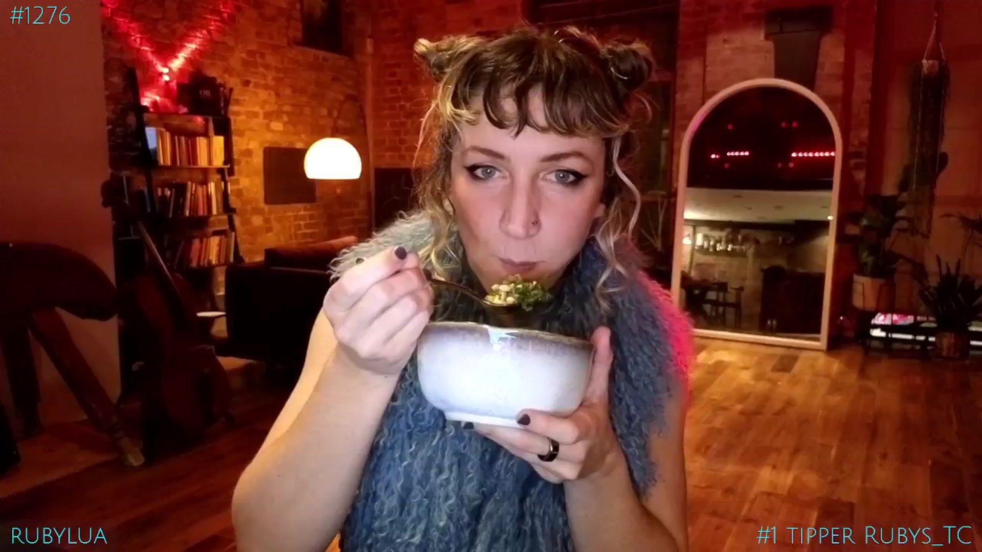 Gallery image thumbnail from Ruby_Lua's myfreecams stream on, 02/14/2025, 23:39 image 2 of 20