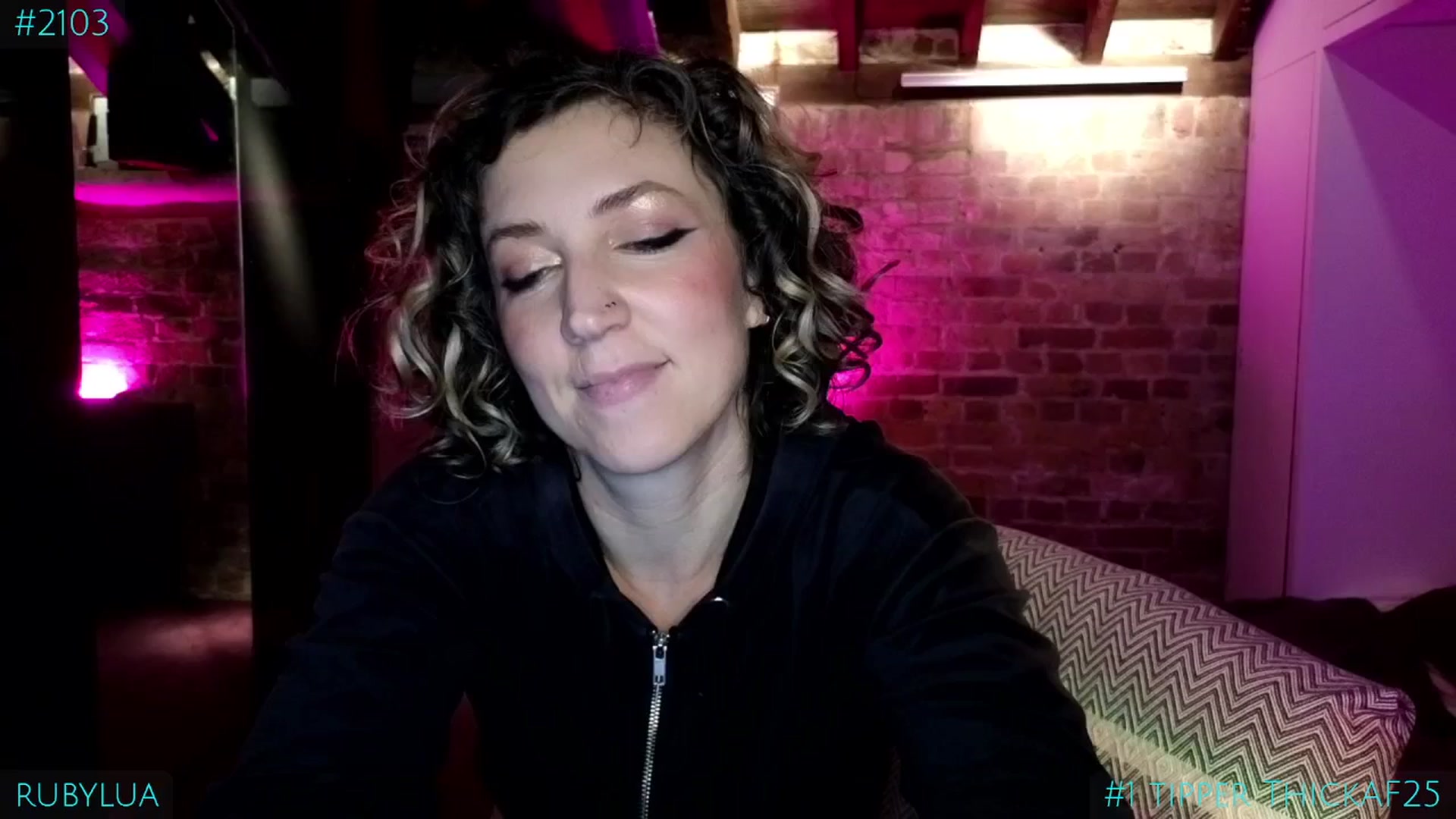 Gallery image thumbnail from Ruby_Lua's myfreecams stream on, 03/22/2025, 20:24 image 14 of 20