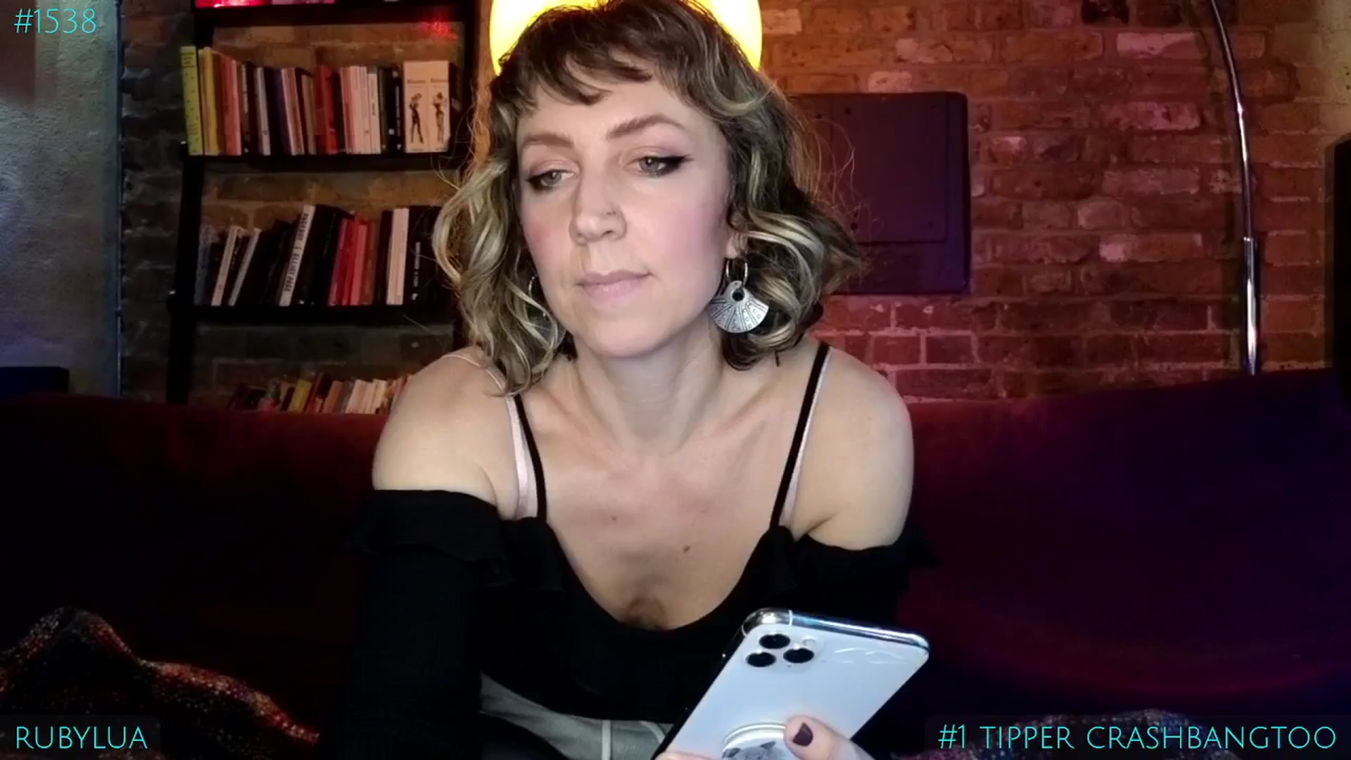 Gallery image thumbnail from Ruby_Lua's myfreecams stream on, 03/30/2025, 20:38 image 2 of 20