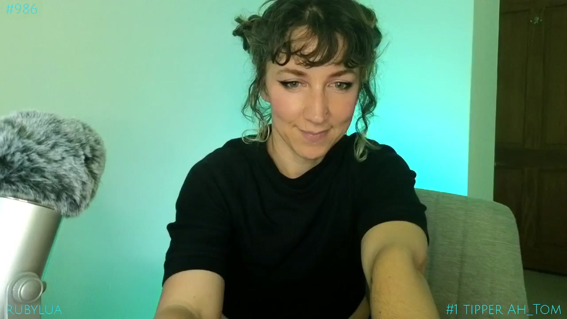 Gallery image thumbnail from Ruby_Lua's myfreecams stream on, 05/26/2025, 13:03 image 10 of 20