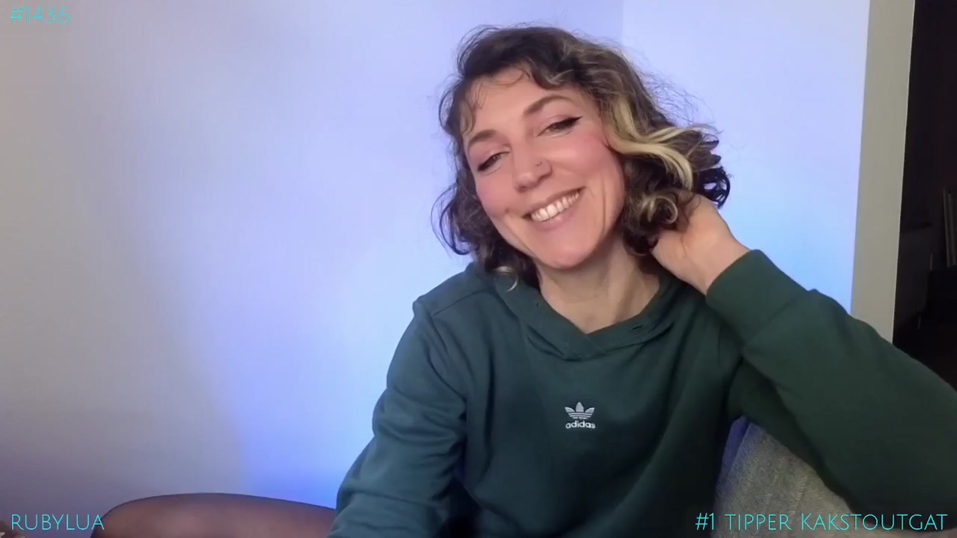 Gallery image thumbnail from Ruby_Lua's myfreecams stream on, 06/04/2025, 10:58 image 18 of 20