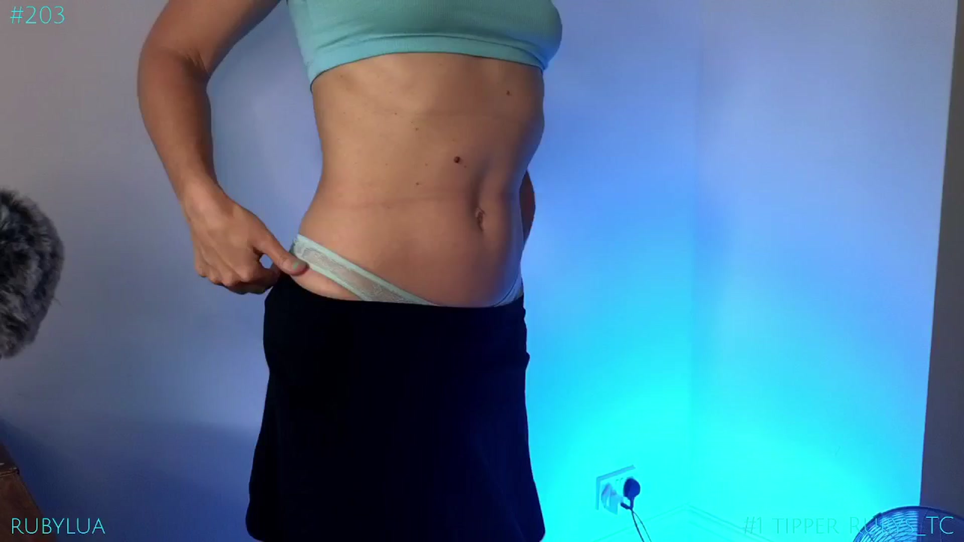 Gallery image thumbnail from Ruby_Lua's myfreecams stream on, 07/01/2025, 13:01 image 17 of 20