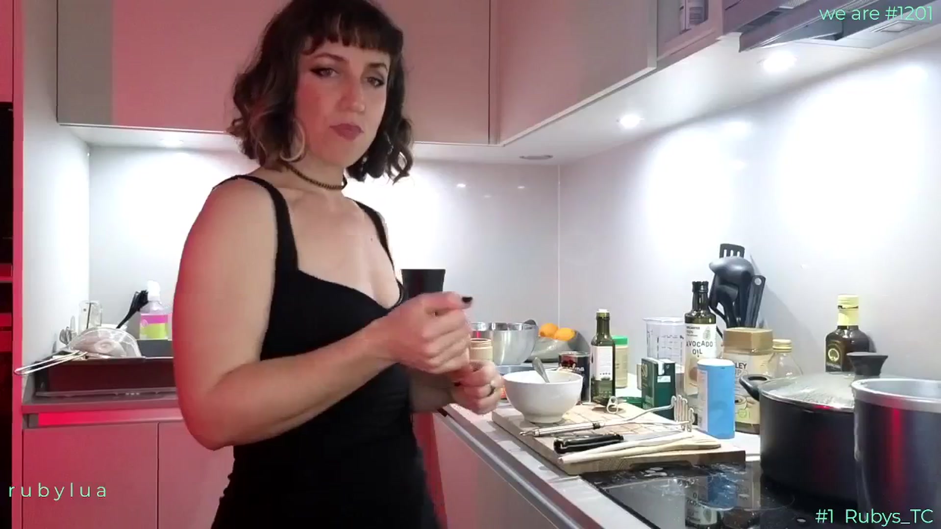 Gallery image thumbnail from Ruby_Lua's myfreecams stream on, 01/23/2026, 23:48 image 17 of 20