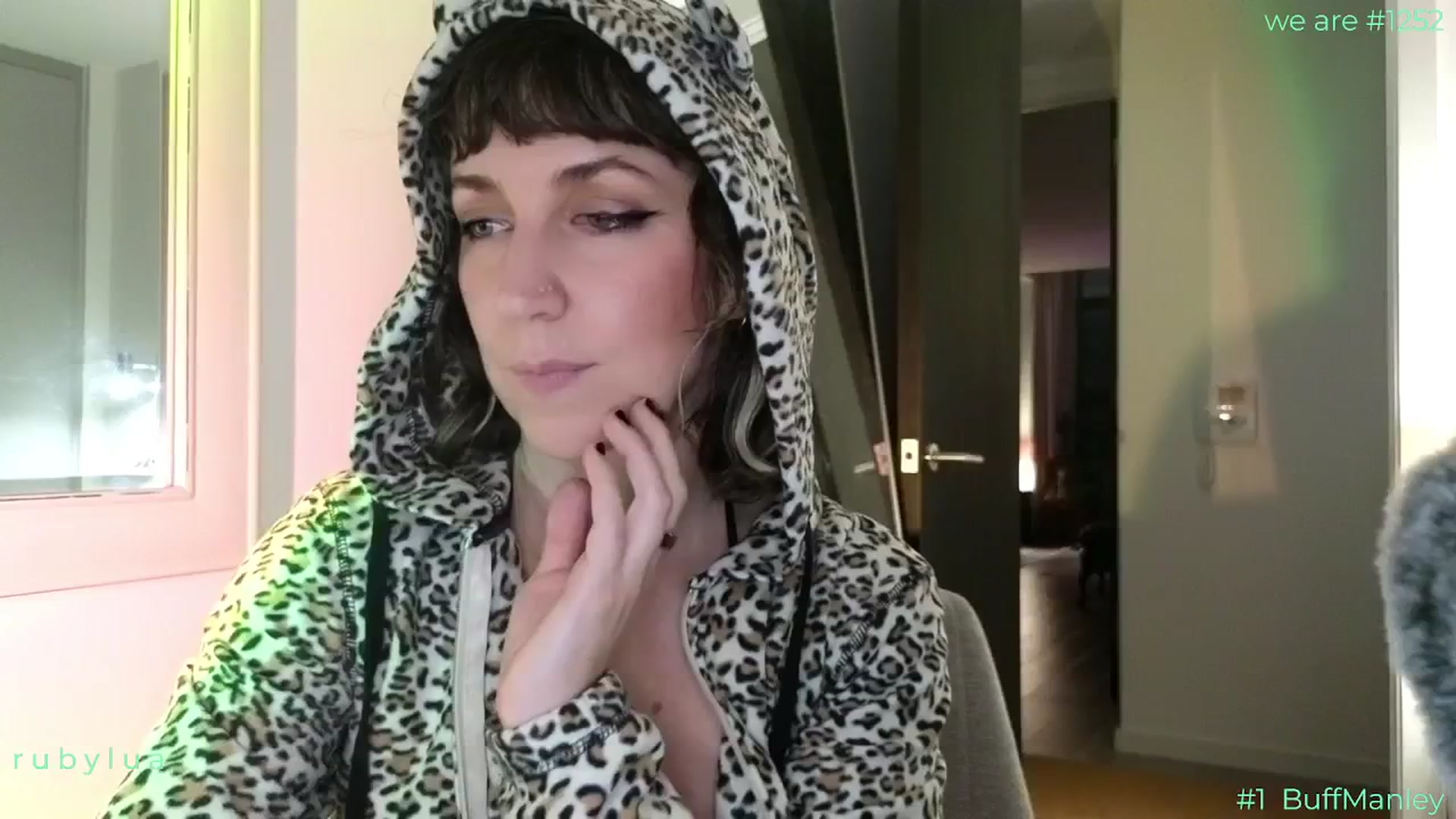 Gallery image thumbnail from Ruby_Lua's myfreecams stream on, 01/25/2026, 22:26 image 13 of 20