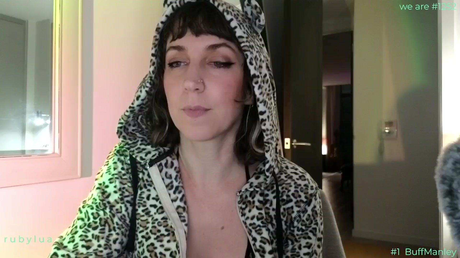 Gallery image thumbnail from Ruby_Lua's myfreecams stream on, 01/25/2026, 22:26 image 19 of 20