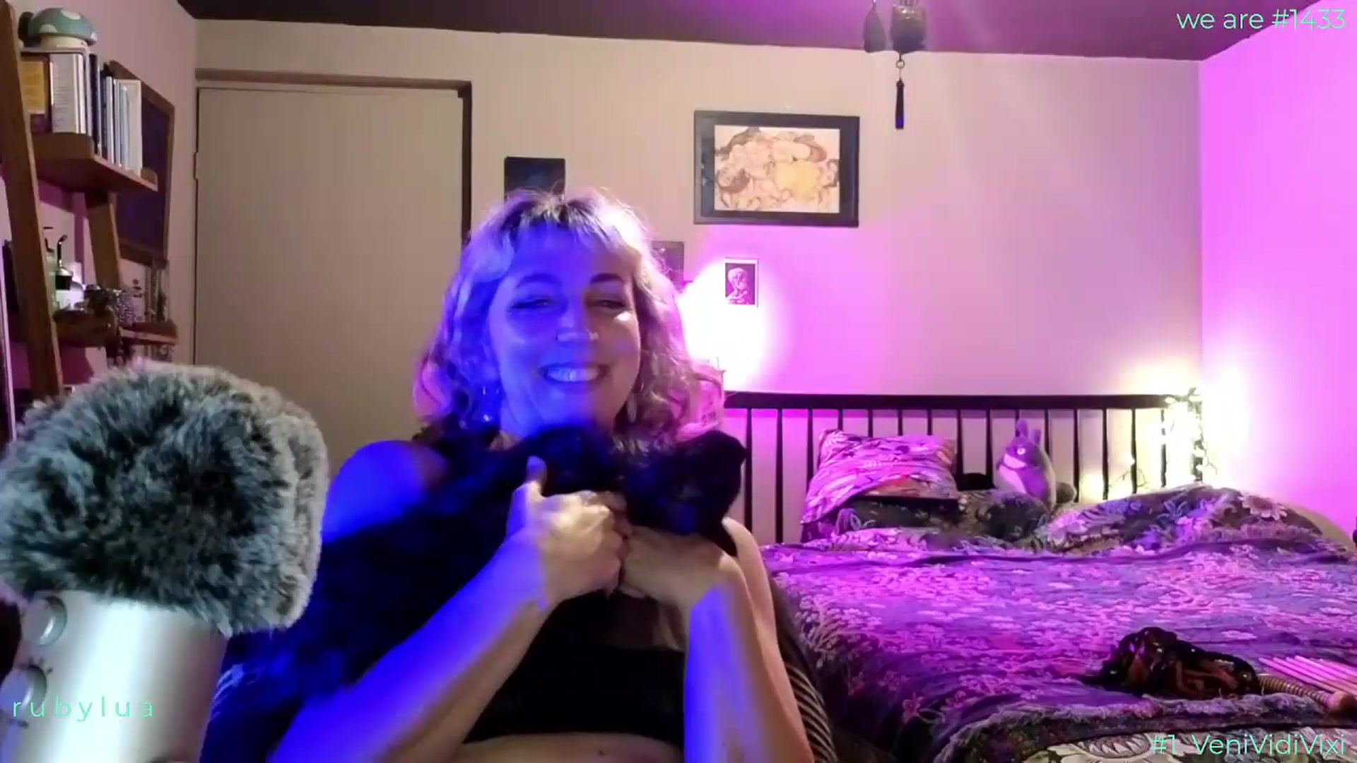 Gallery image thumbnail from Ruby_Lua's myfreecams stream on, 06/19/2026, 22:58 image 20 of 20