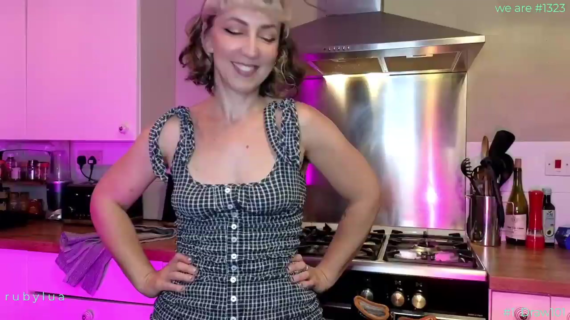 Gallery image thumbnail from Ruby_Lua's myfreecams stream on, 06/27/2026, 15:25 image 4 of 20