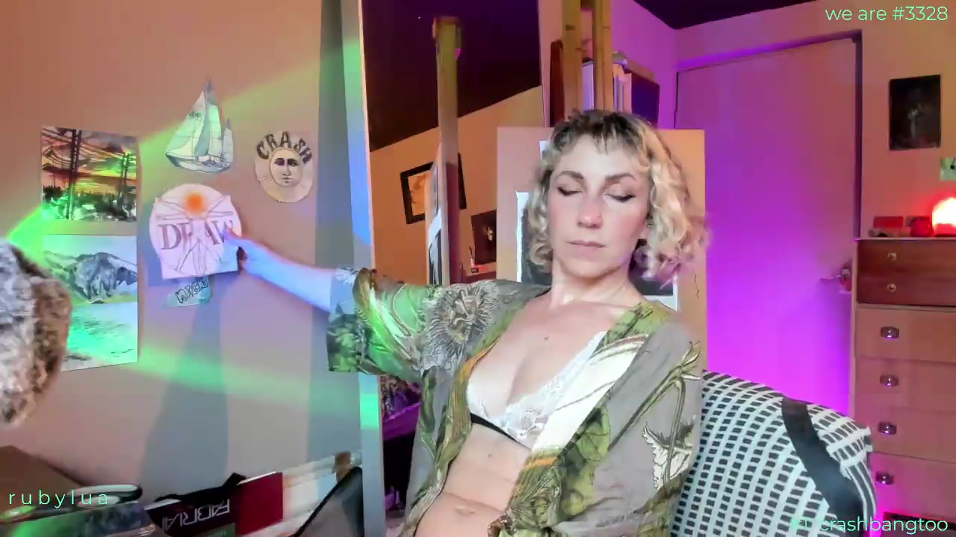 Gallery image thumbnail from Ruby_Lua's myfreecams stream on, 07/10/2026, 20:38 image 14 of 20