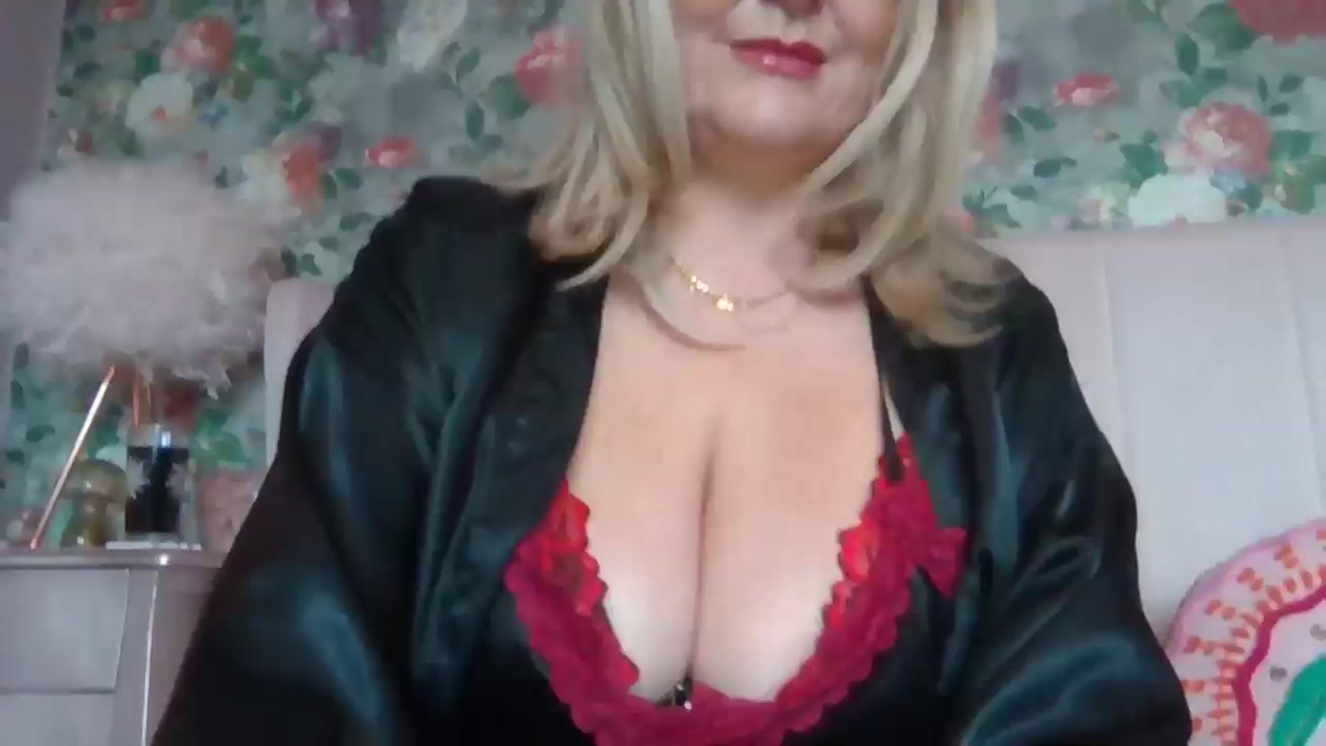 Gallery image thumbnail from Ruby_Rox's myfreecams stream on, 04/15/2026, 12:37 image 1 of 20