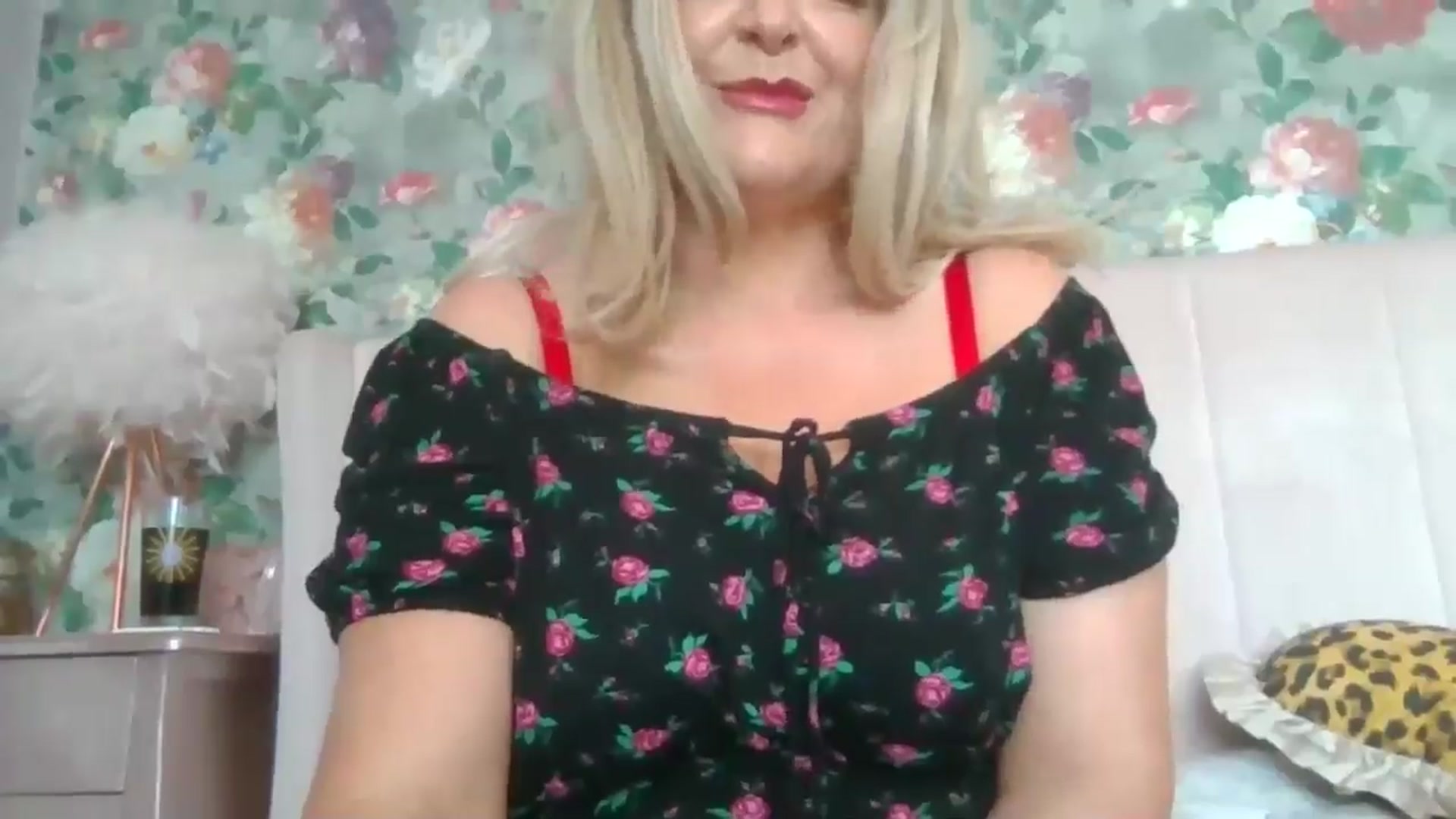 Gallery image thumbnail from Ruby_Rox's myfreecams stream on, 05/07/2026, 13:38 image 10 of 20