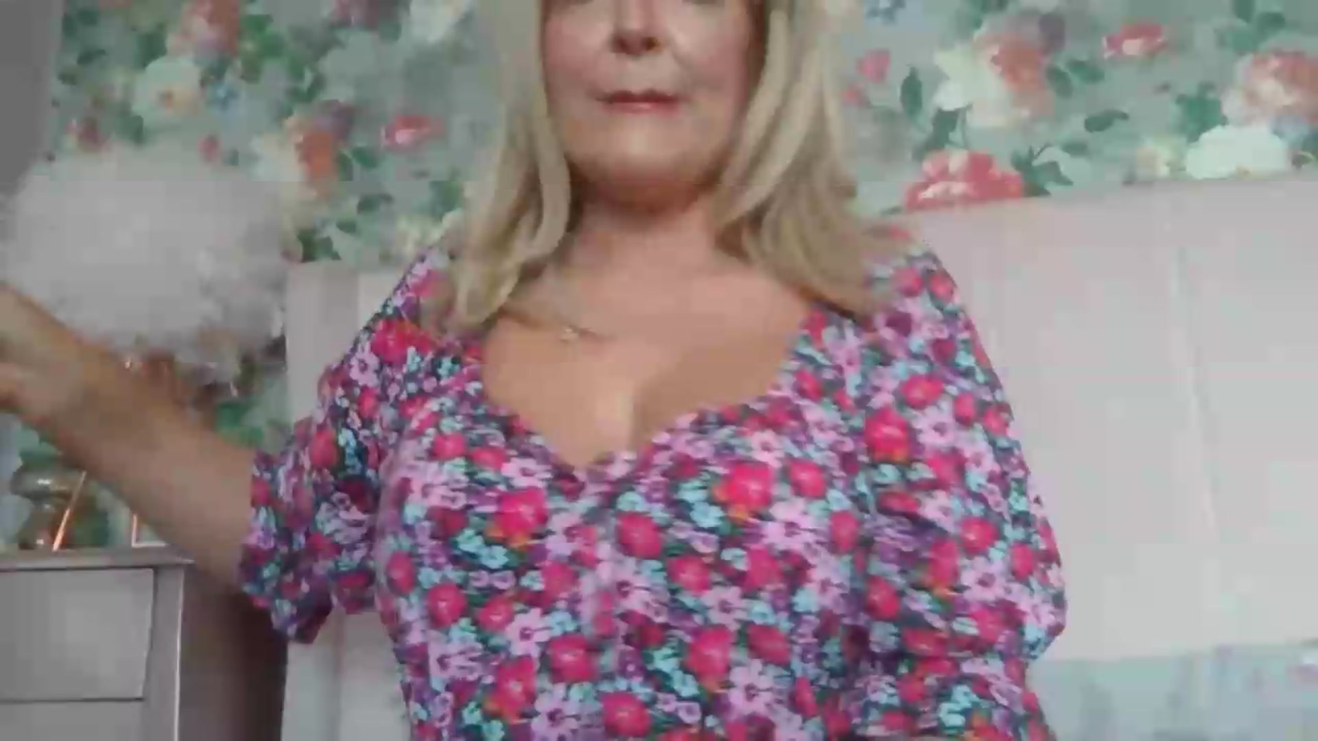 Gallery image thumbnail from Ruby_Rox's myfreecams stream on, 05/12/2026, 13:54 image 4 of 20