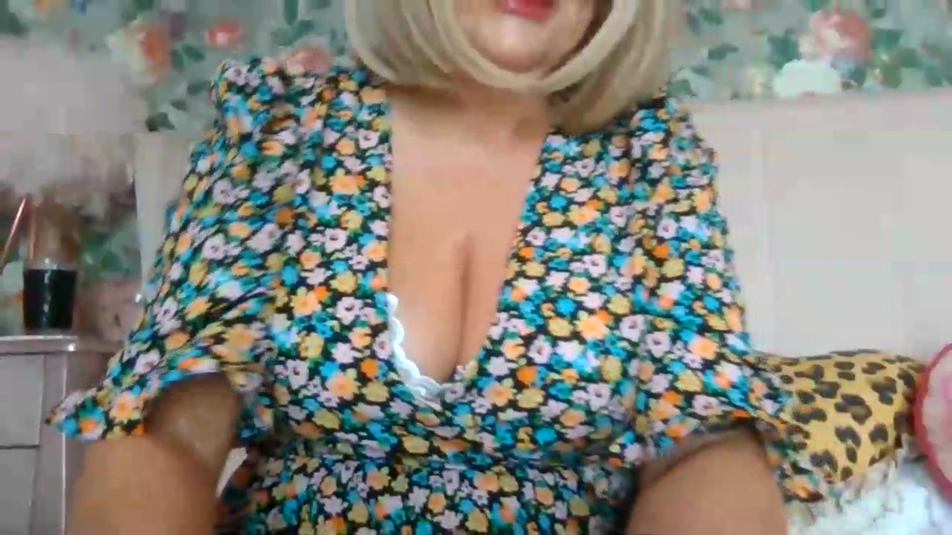 Gallery image thumbnail from Ruby_Rox's myfreecams stream on, 06/03/2026, 12:49 image 14 of 20