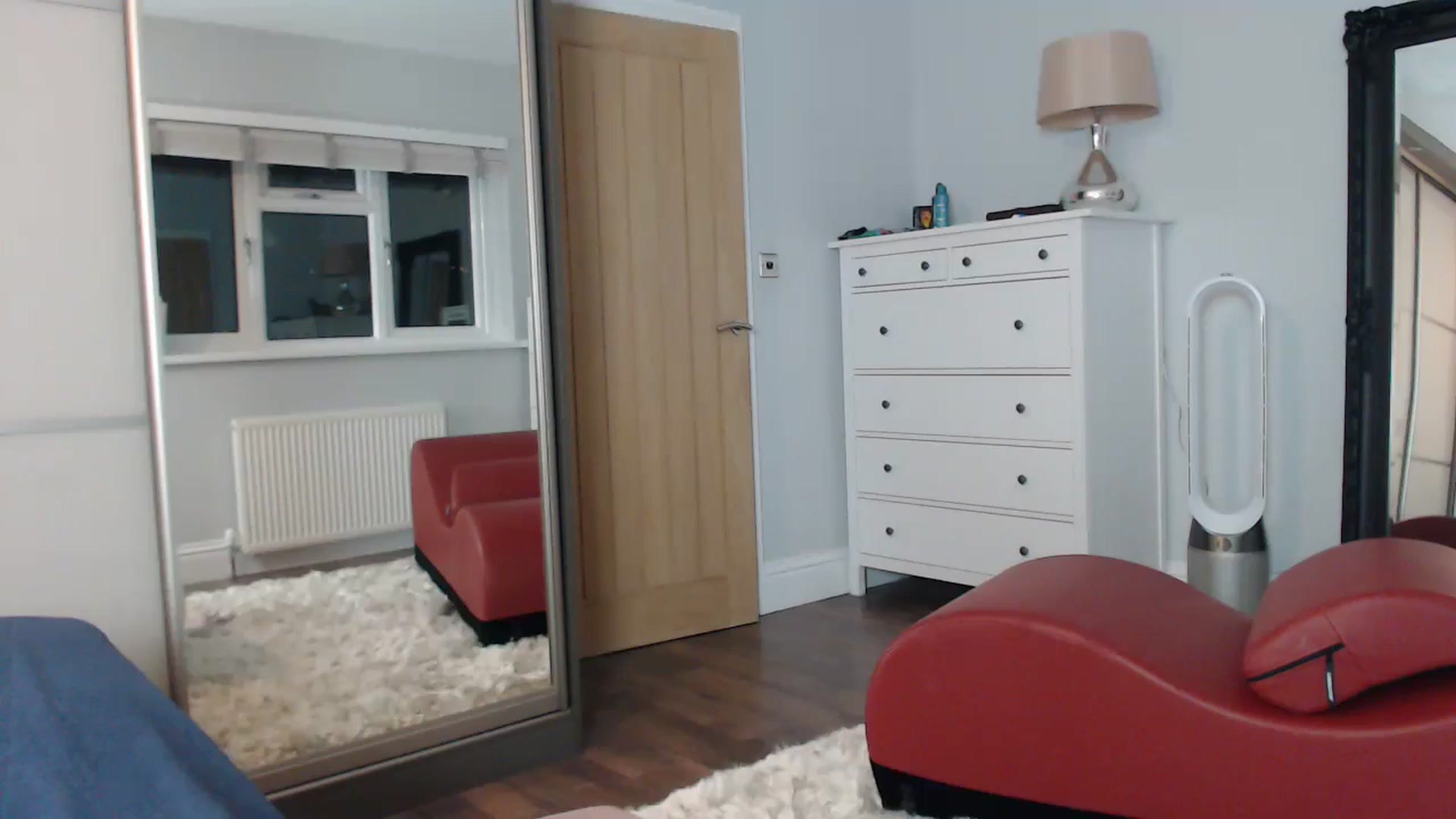 Gallery image thumbnail from Ruby_cutie's myfreecams stream on, 09/15/2024, 22:52 image 15 of 20