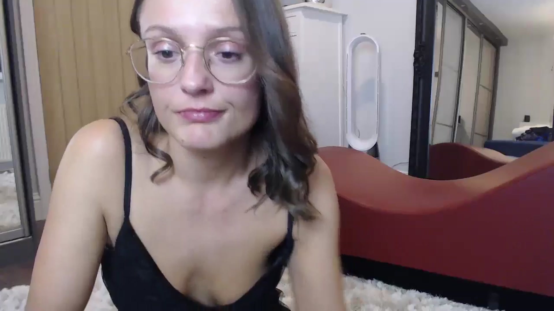 Gallery image thumbnail from Ruby_cutie's myfreecams stream on, 09/18/2024, 24:13 image 8 of 20