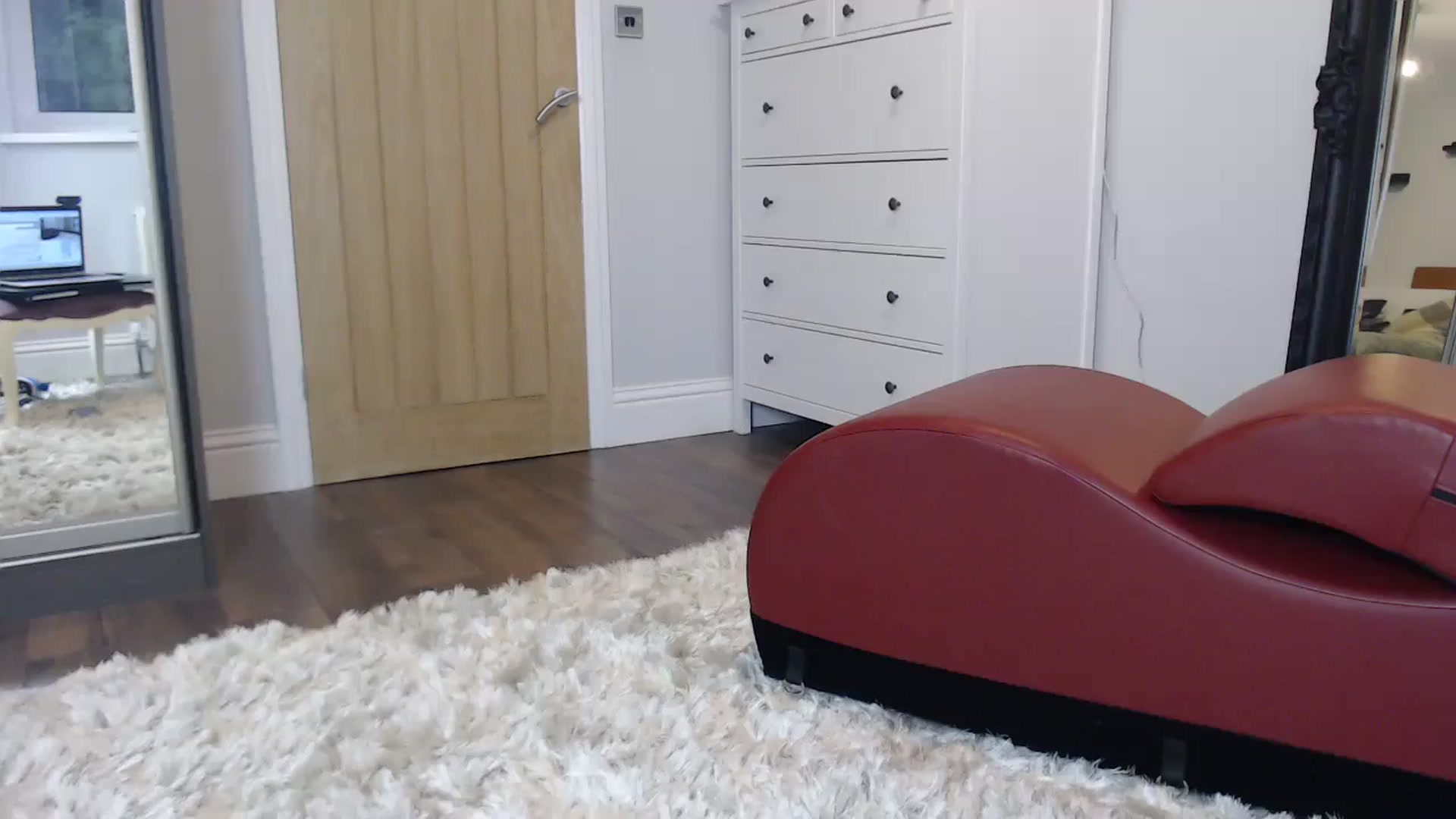 Gallery image thumbnail from Ruby_cutie's myfreecams stream on, 10/09/2024, 17:51 image 4 of 20