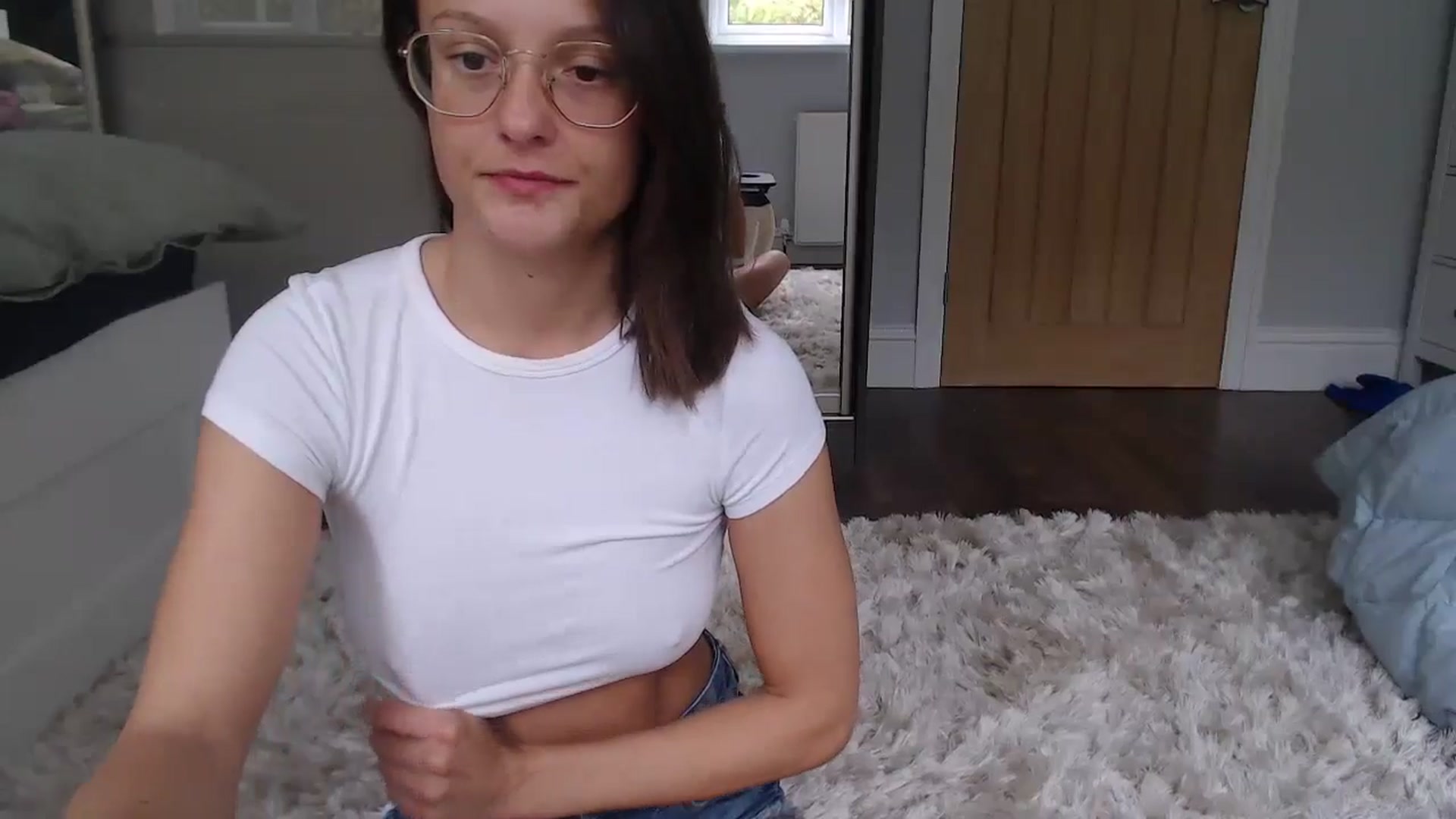 Gallery image thumbnail from Ruby_cutie's myfreecams stream on, 10/16/2024, 17:08 image 4 of 20