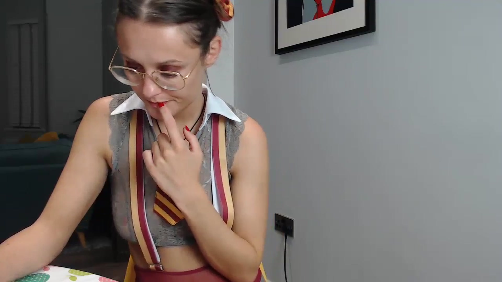 Gallery image thumbnail from Ruby_cutie's myfreecams stream on, 10/31/2024, 24:02 image 11 of 20