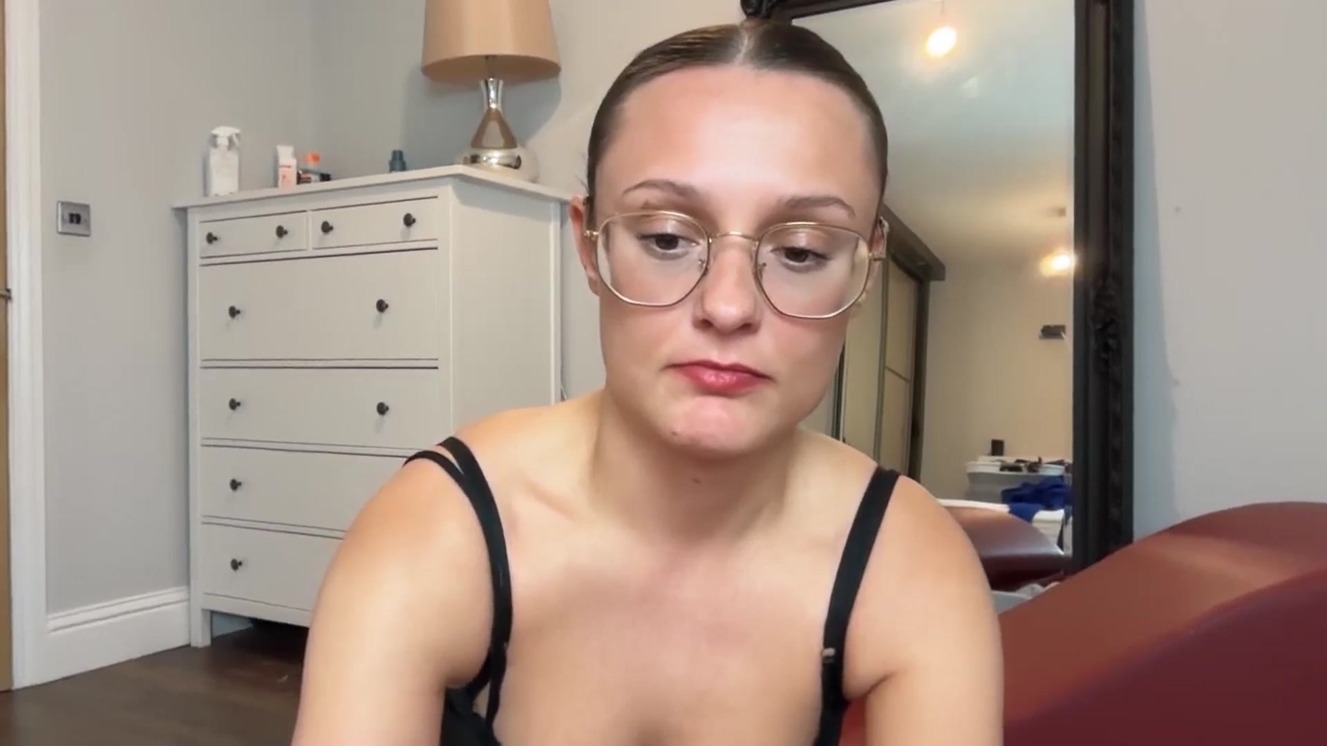 Gallery image thumbnail from Ruby_cutie's myfreecams stream on, 02/02/2025, 24:02 image 16 of 20