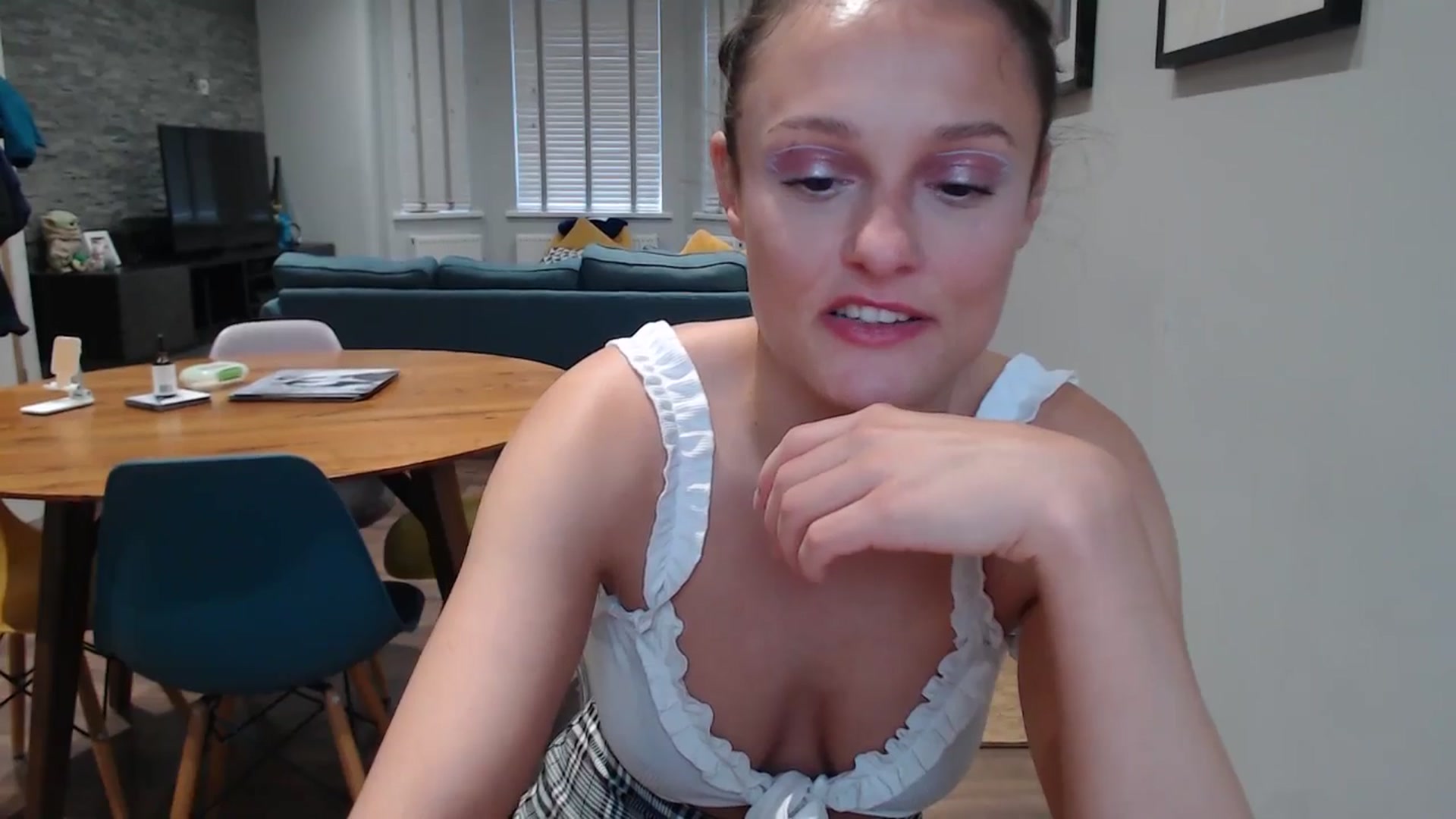Gallery image thumbnail from Ruby_cutie's myfreecams stream on, 02/11/2025, 15:59 image 6 of 20