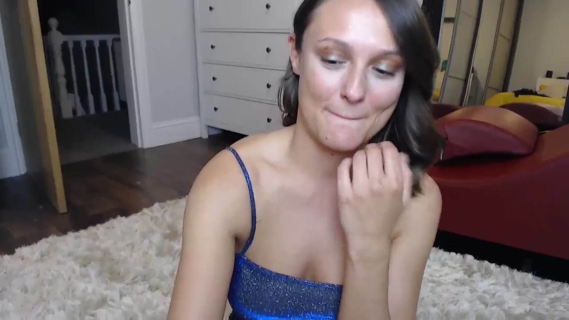 Gallery image thumbnail from Ruby_cutie's myfreecams stream on, 02/13/2025, 17:36 image 15 of 20