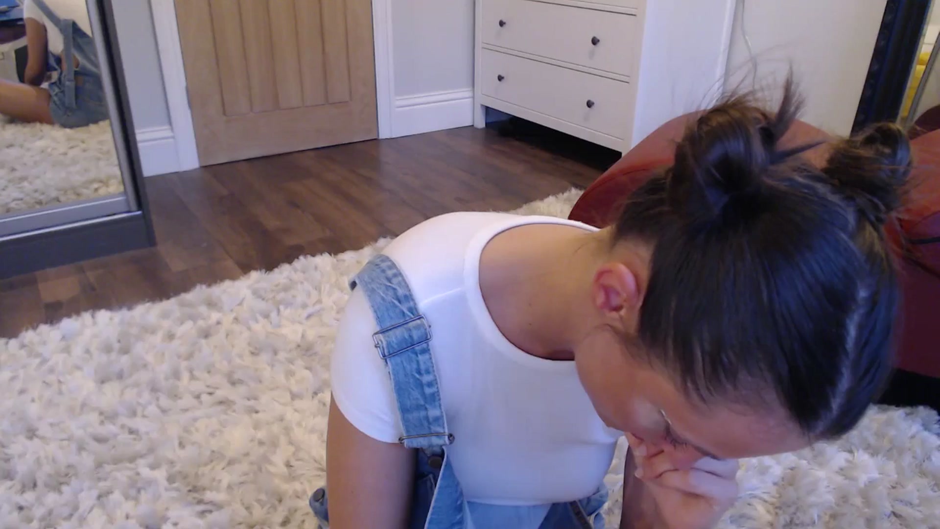 Gallery image thumbnail from Ruby_cutie's myfreecams stream on, 02/26/2025, 17:35 image 18 of 20