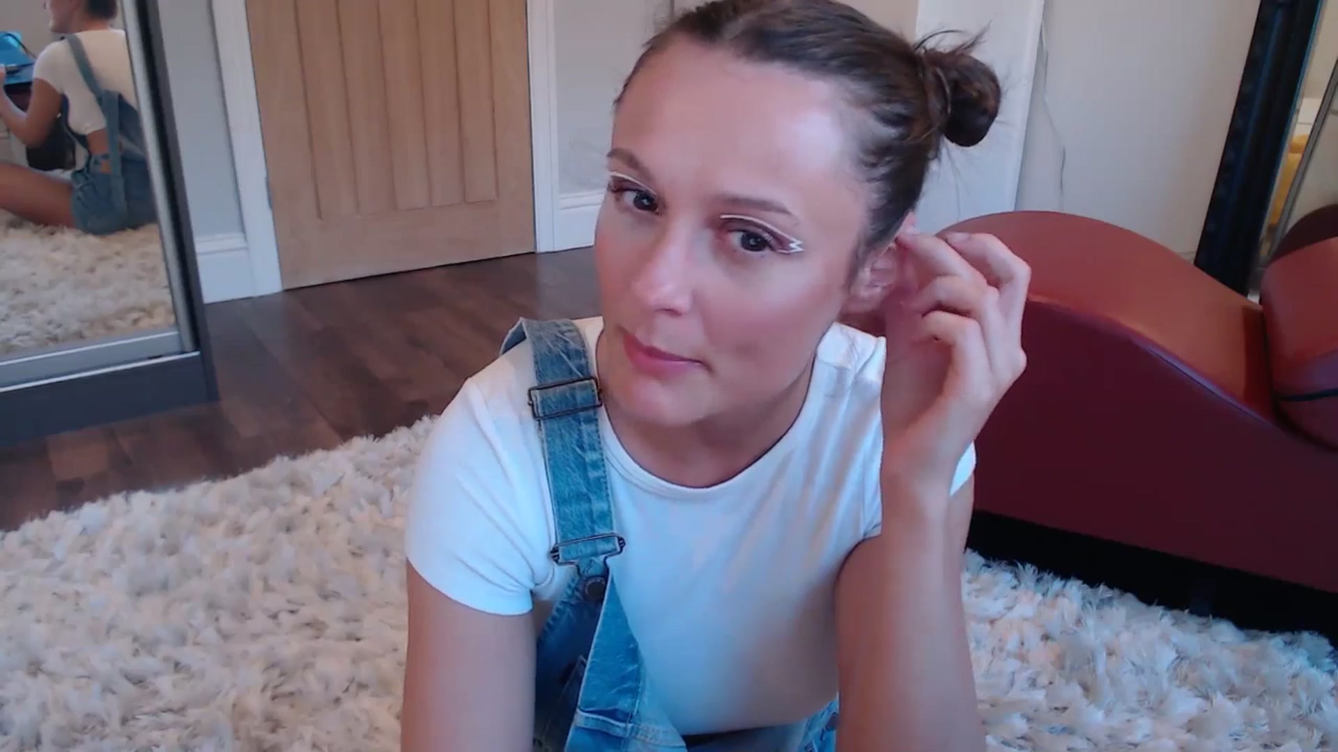 Gallery image thumbnail from Ruby_cutie's myfreecams stream on, 02/26/2025, 17:35 image 5 of 20