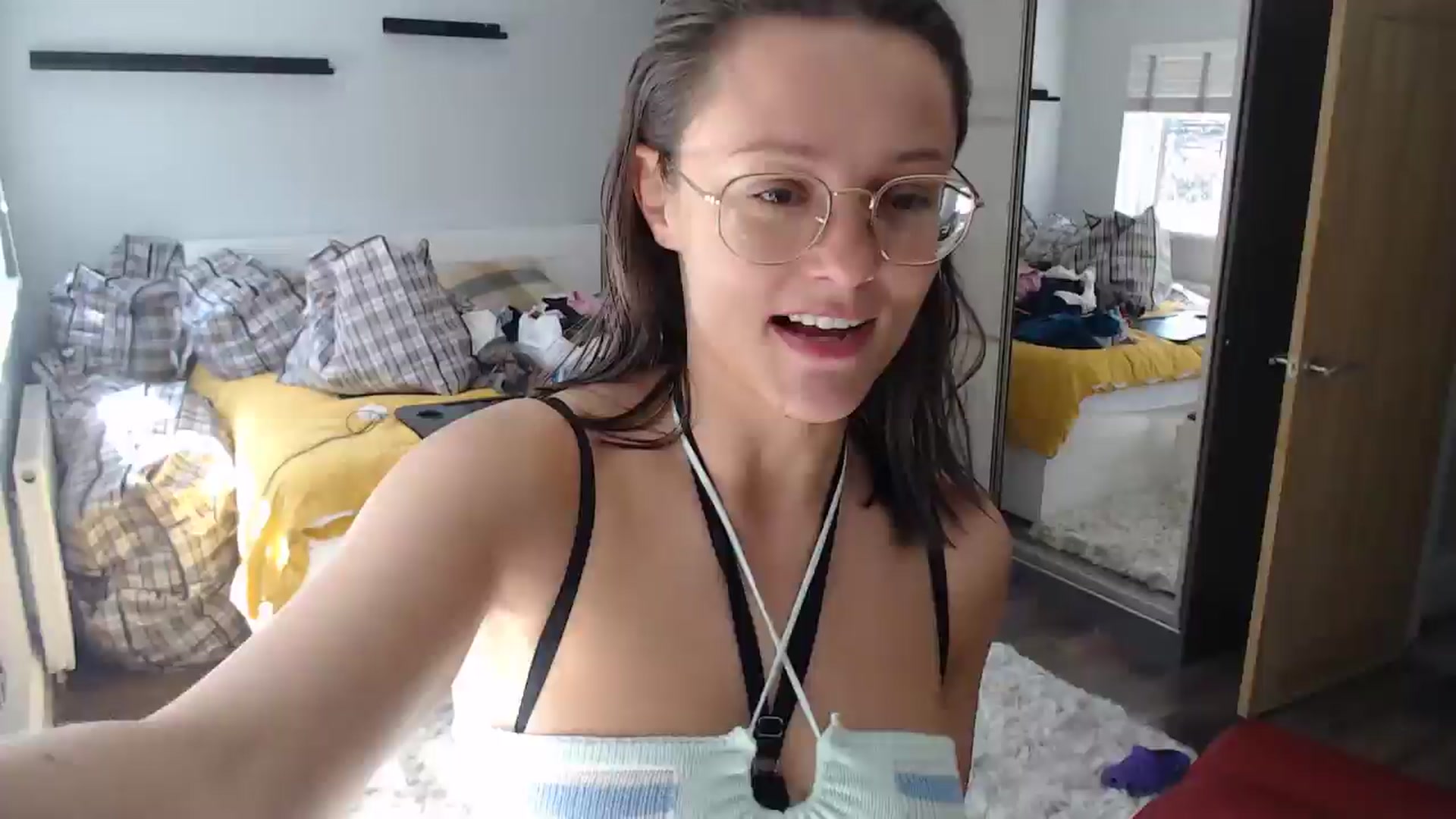 Gallery image thumbnail from Ruby_cutie's myfreecams stream on, 04/10/2025, 13:29 image 2 of 20