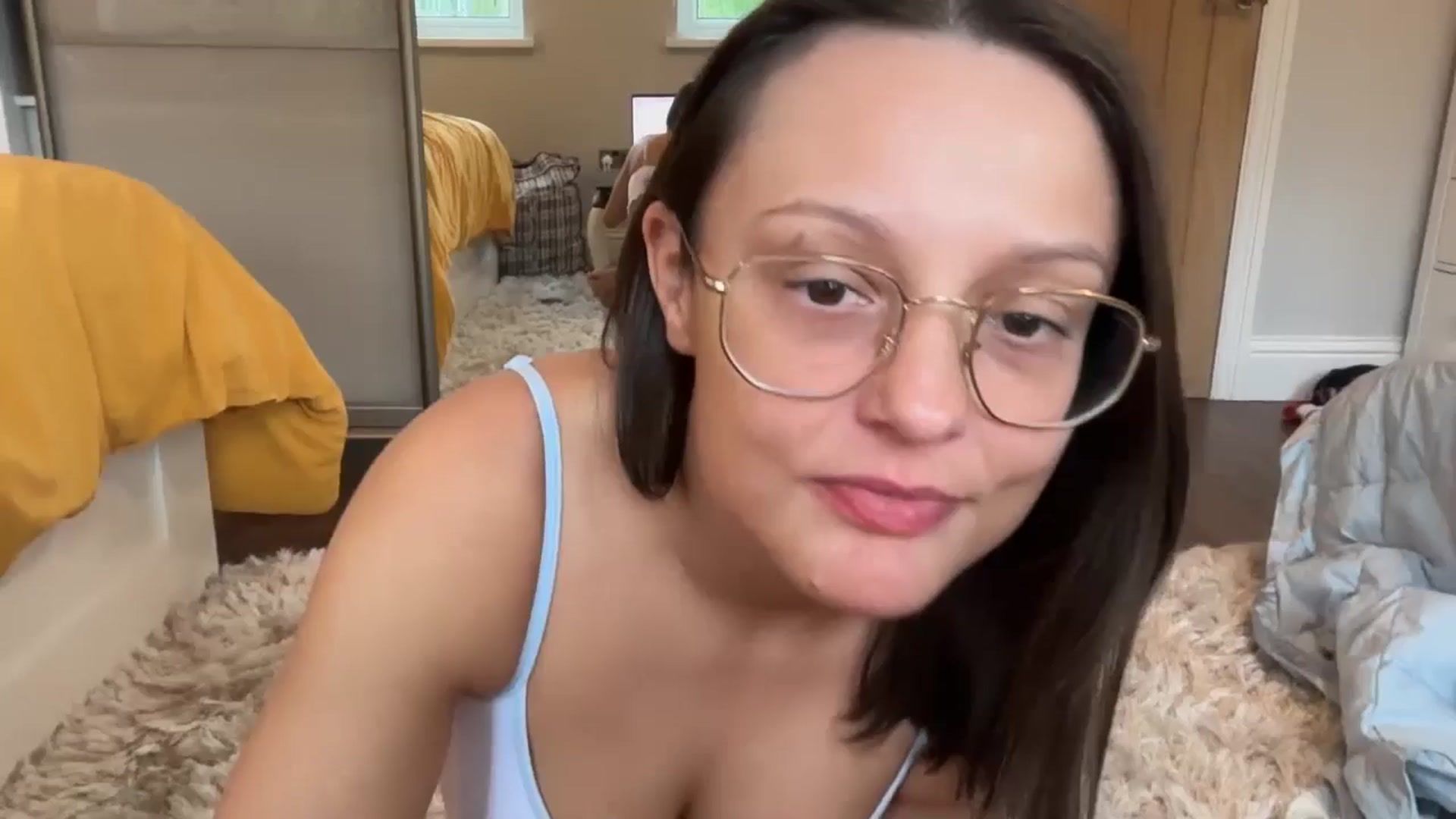 Gallery image thumbnail from Ruby_cutie's myfreecams stream on, 04/21/2025, 13:38 image 1 of 20