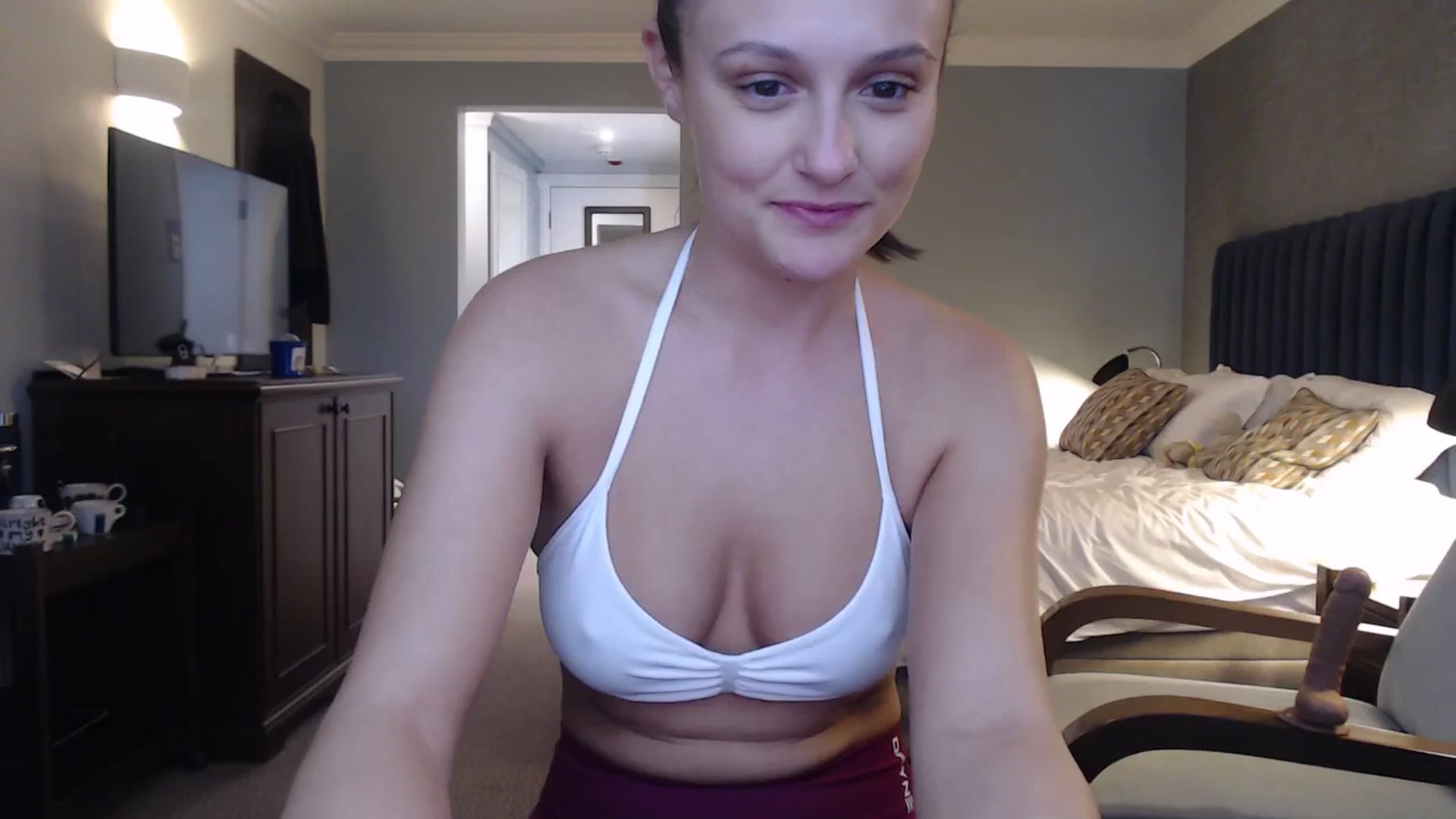Gallery image thumbnail from Ruby_cutie's myfreecams stream on, 09/17/2025, 15:03 image 3 of 20