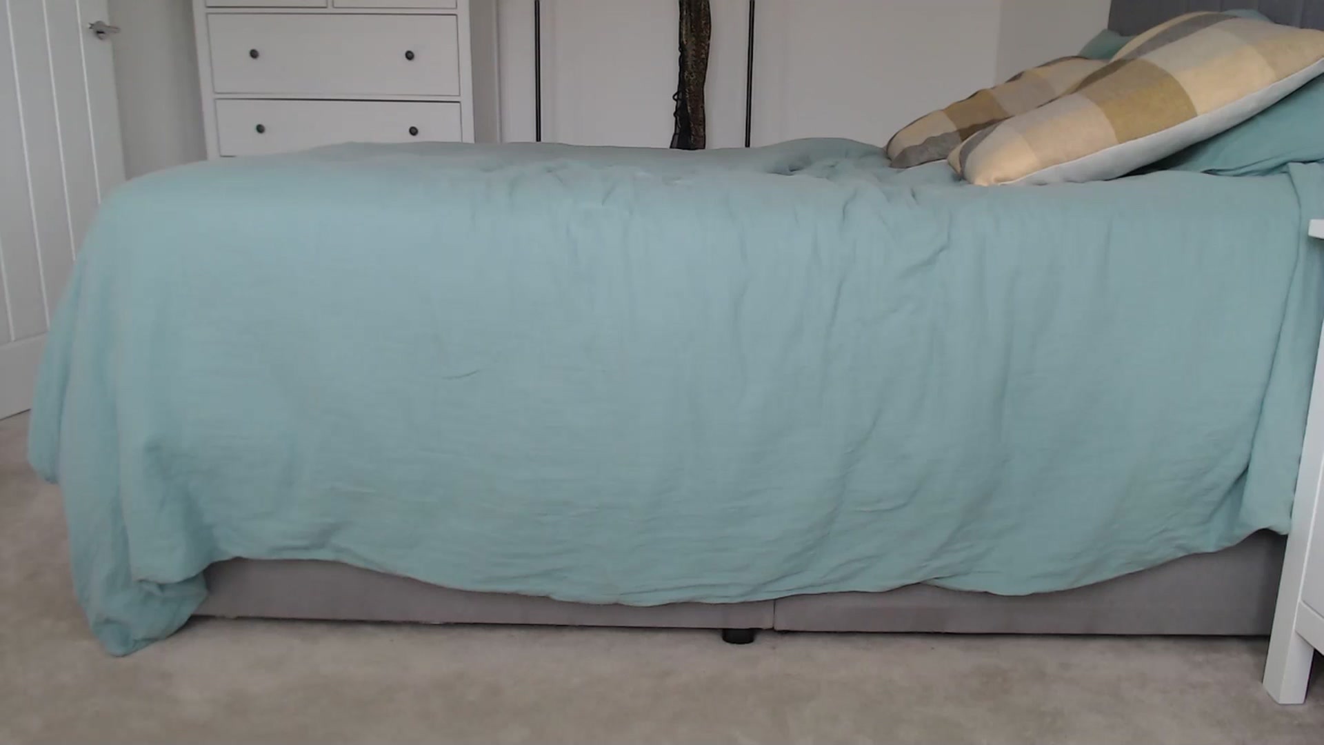 Gallery image thumbnail from Ruby_cutie's myfreecams stream on, 09/23/2025, 15:09 image 7 of 20