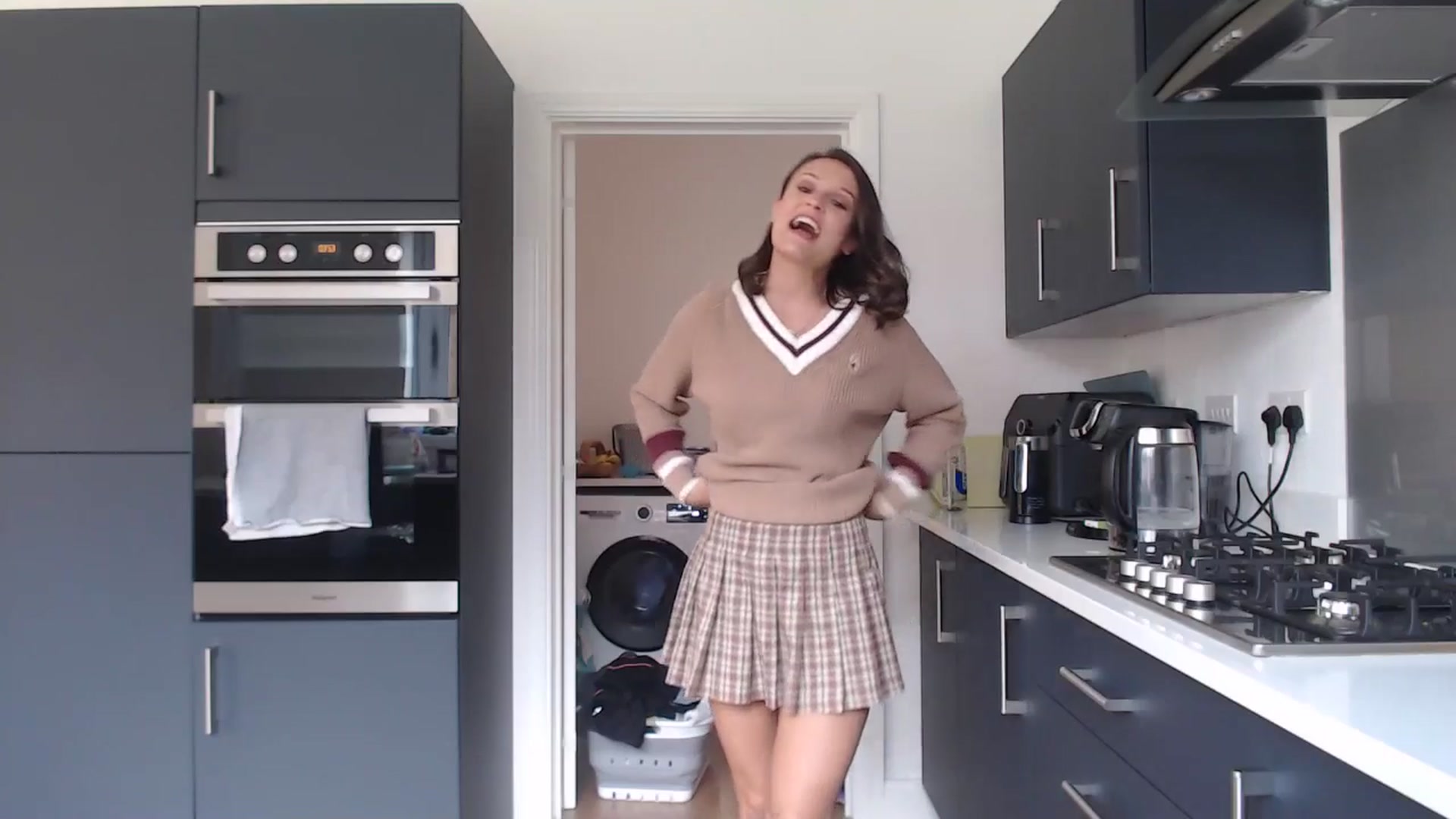 Gallery image thumbnail from Ruby_cutie's myfreecams stream on, 09/23/2025, 15:09 image 3 of 20