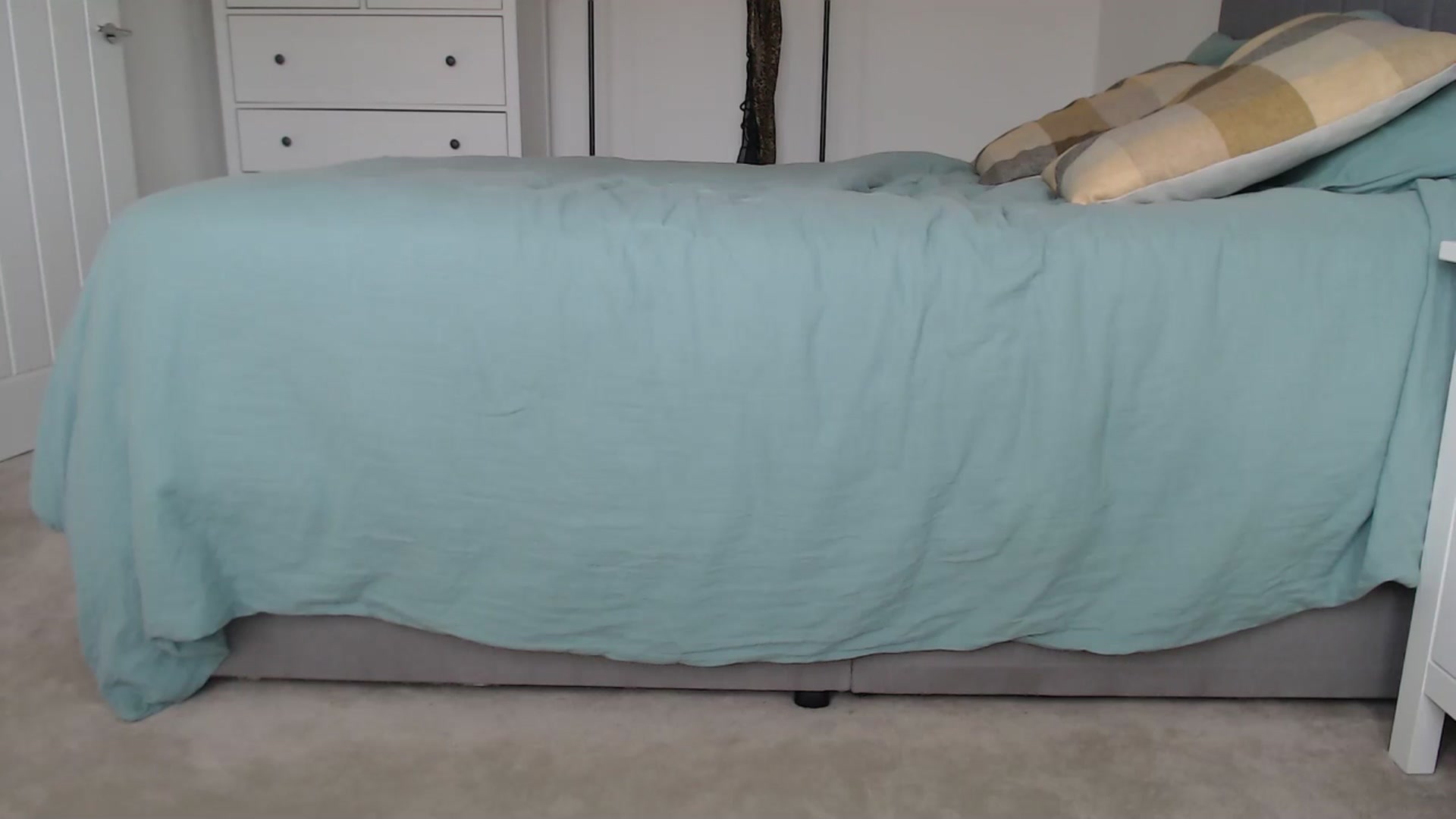 Gallery image thumbnail from Ruby_cutie's myfreecams stream on, 09/23/2025, 15:09 image 8 of 20