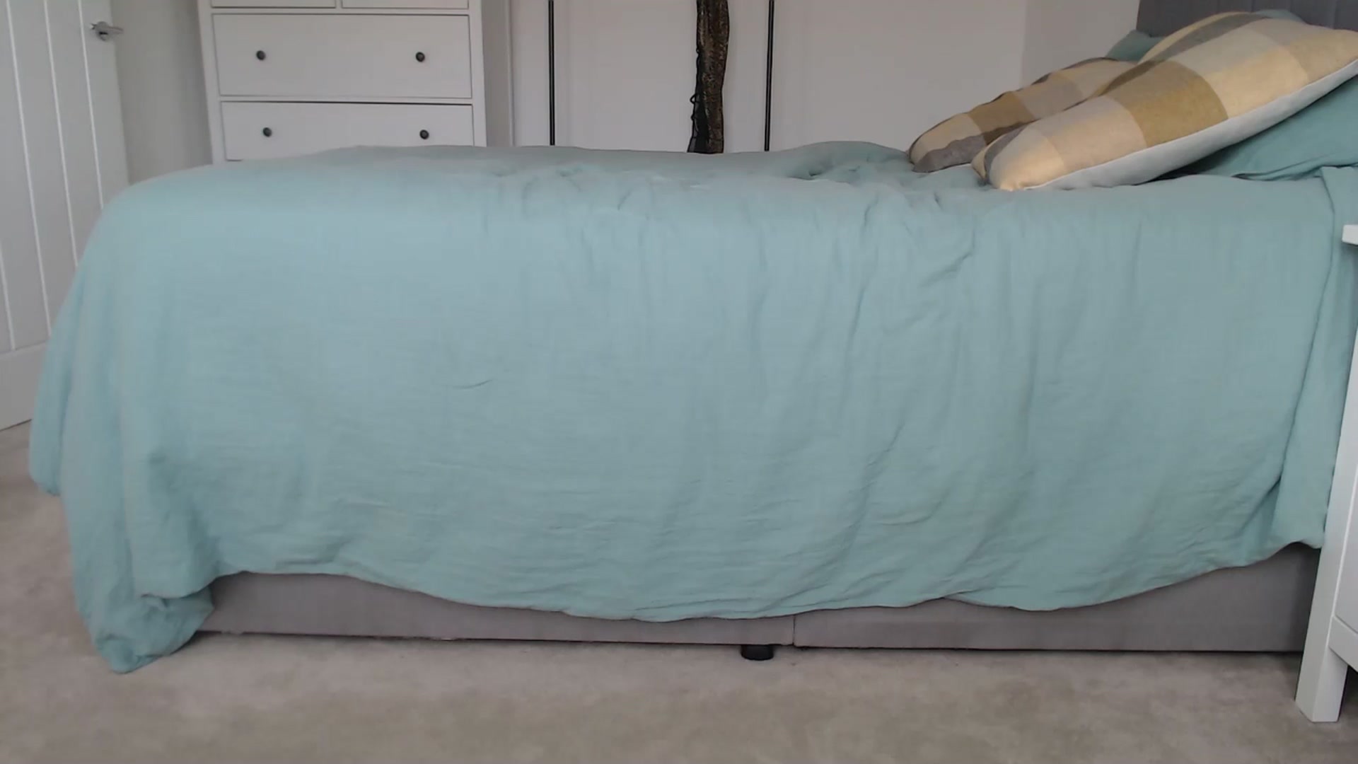 Gallery image thumbnail from Ruby_cutie's myfreecams stream on, 09/23/2025, 15:09 image 9 of 20