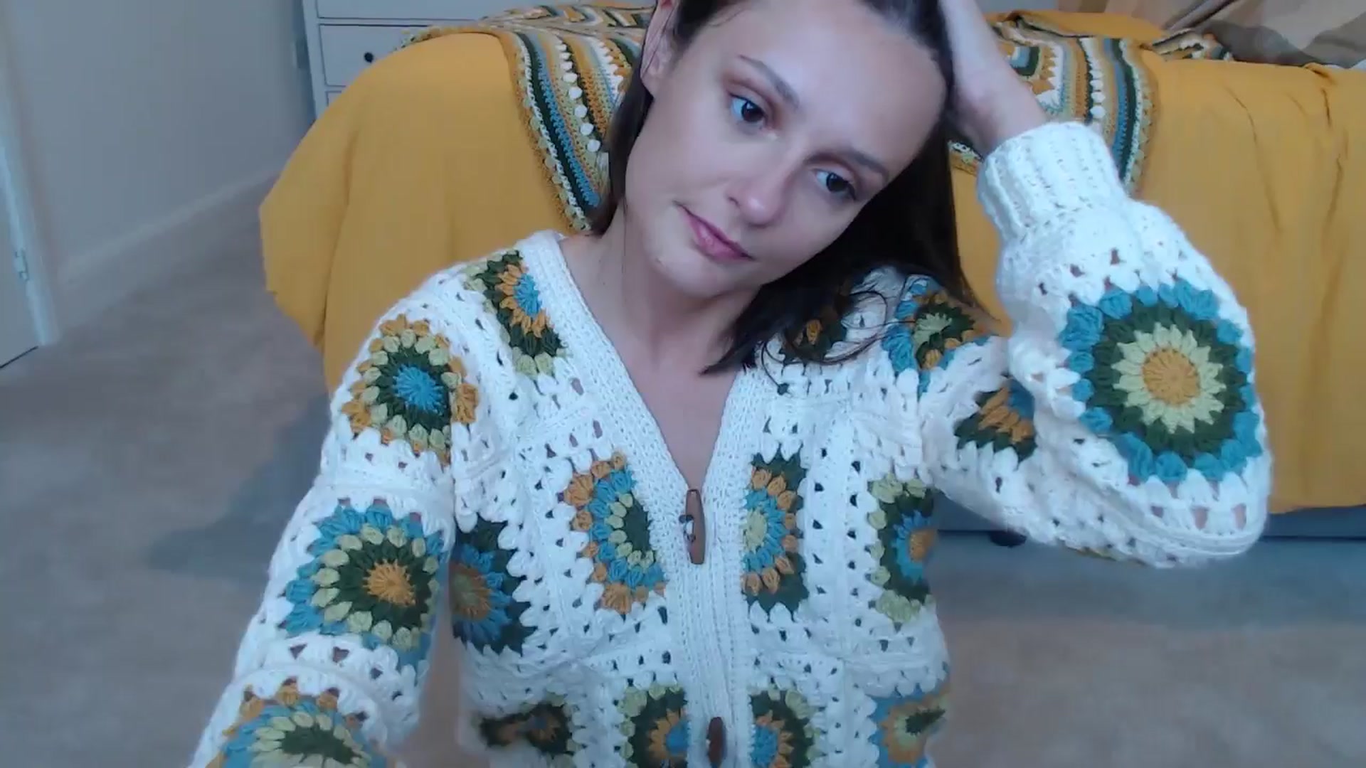 Gallery image thumbnail from Ruby_cutie's myfreecams stream on, 10/17/2025, 16:05 image 9 of 20