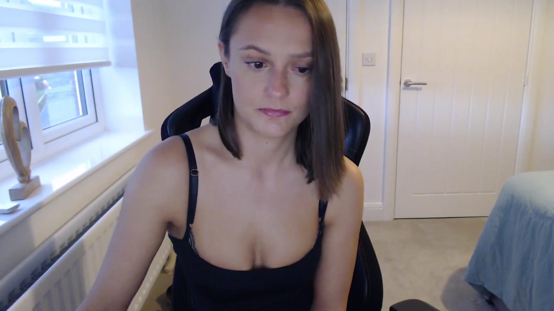 Gallery image thumbnail from Ruby_cutie's myfreecams stream on, 11/24/2025, 15:43 image 16 of 20