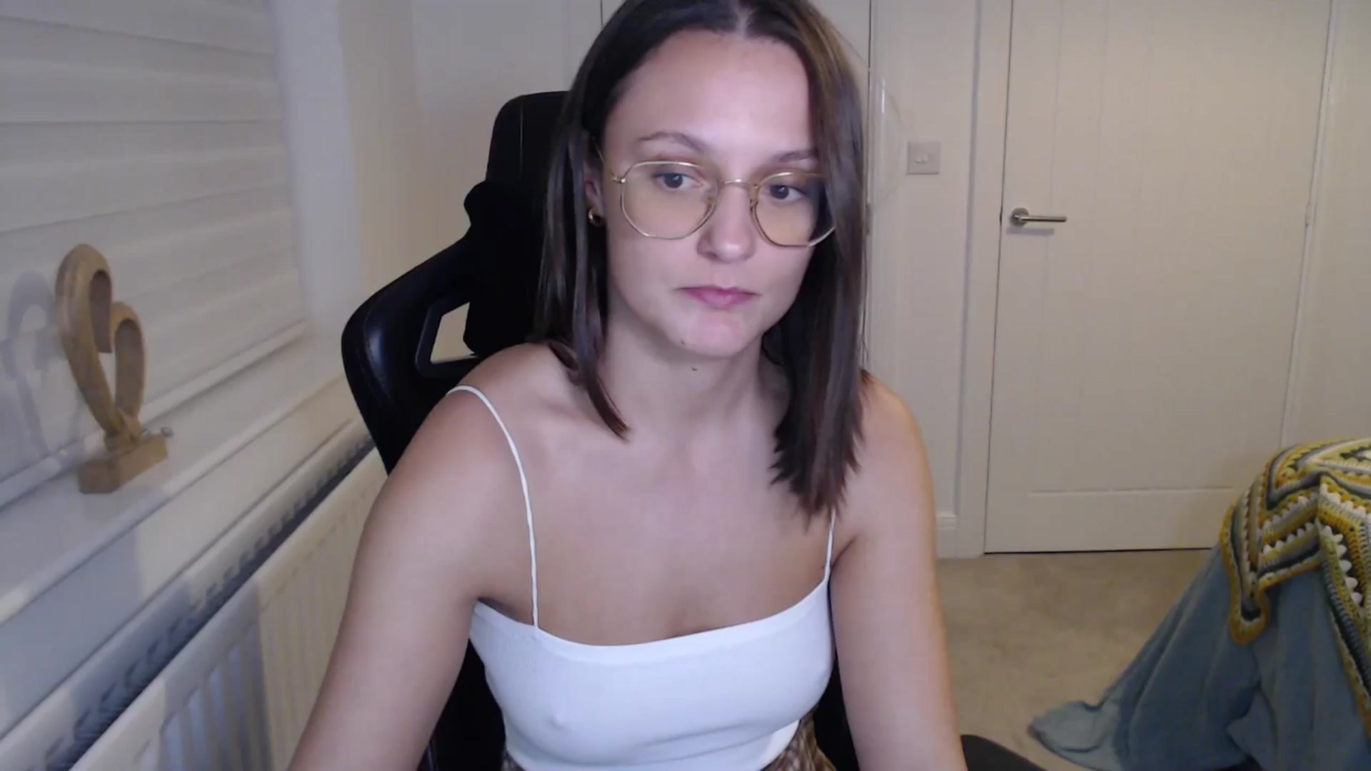 Gallery image thumbnail from Ruby_cutie's myfreecams stream on, 12/10/2025, 17:56 image 12 of 20