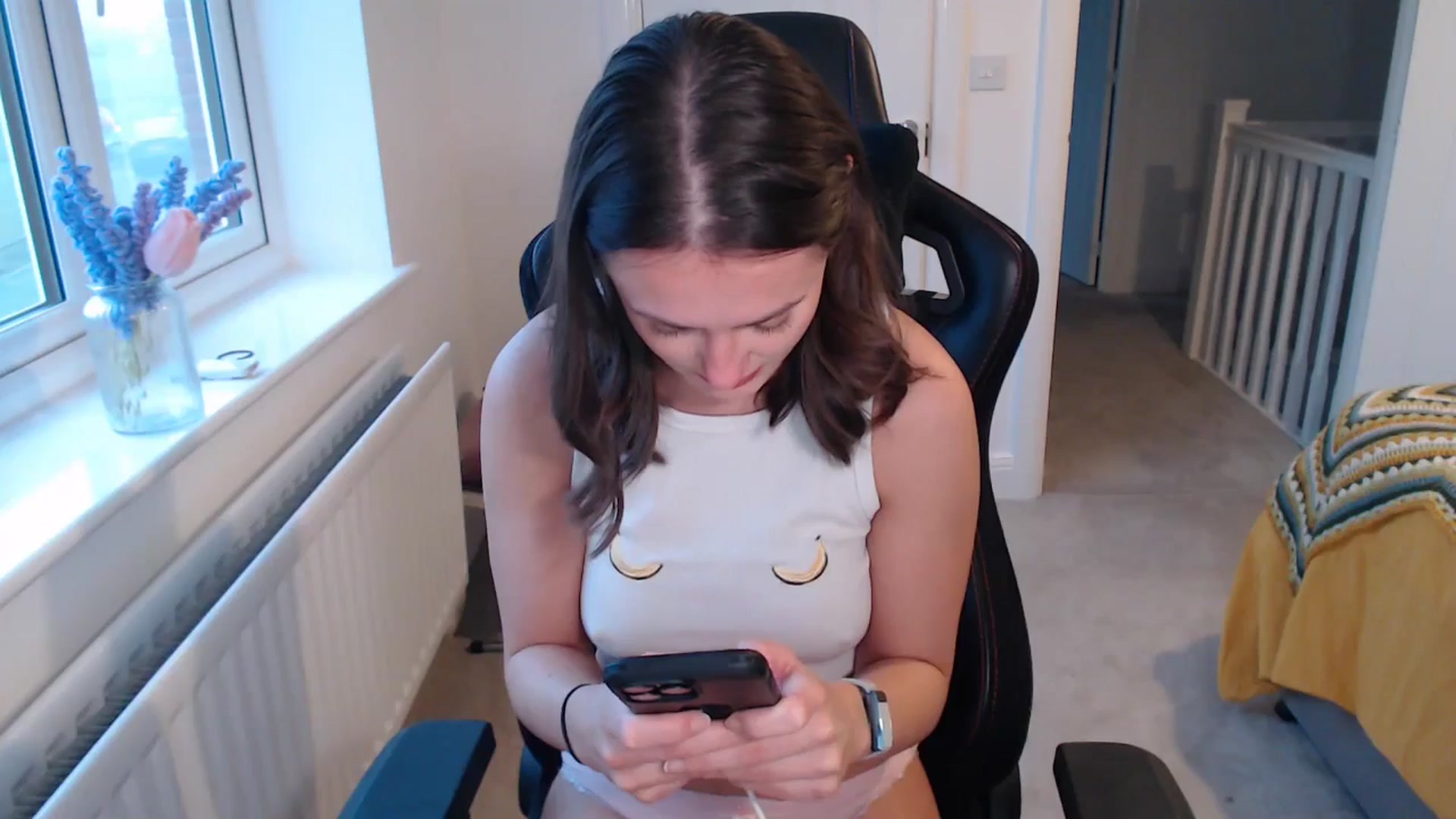 Gallery image thumbnail from Ruby_cutie's myfreecams stream on, 01/15/2026, 15:04 image 17 of 20