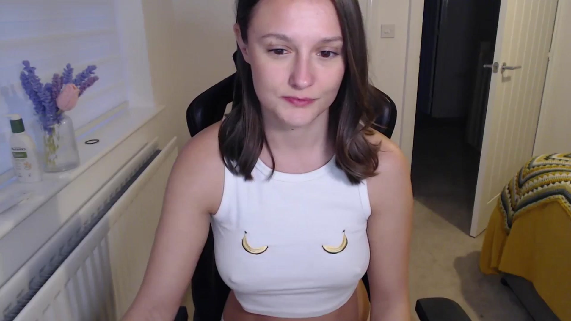 Gallery image thumbnail from Ruby_cutie's myfreecams stream on, 01/15/2026, 16:31 image 9 of 20