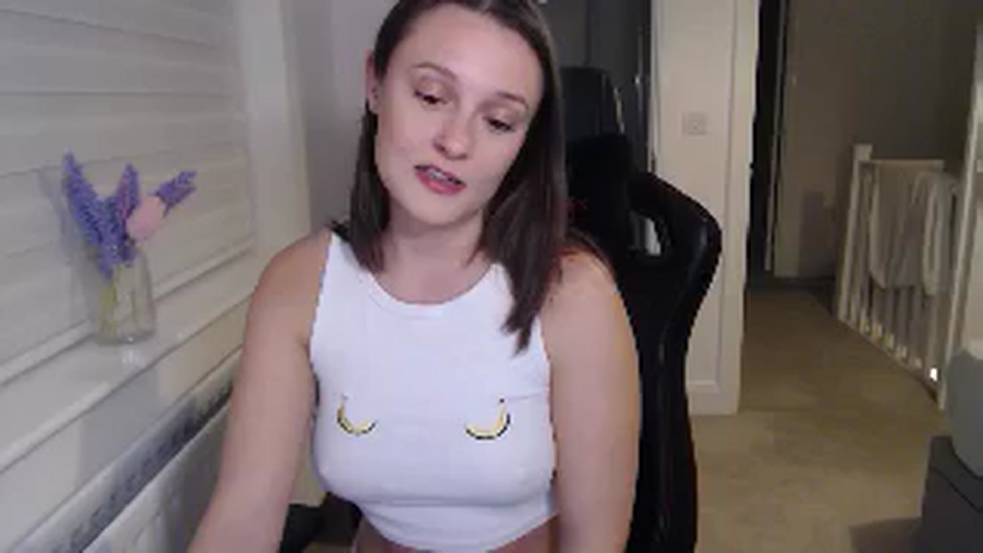 Gallery image thumbnail from Ruby_cutie's myfreecams stream on, 01/21/2026, 20:07 image 8 of 20