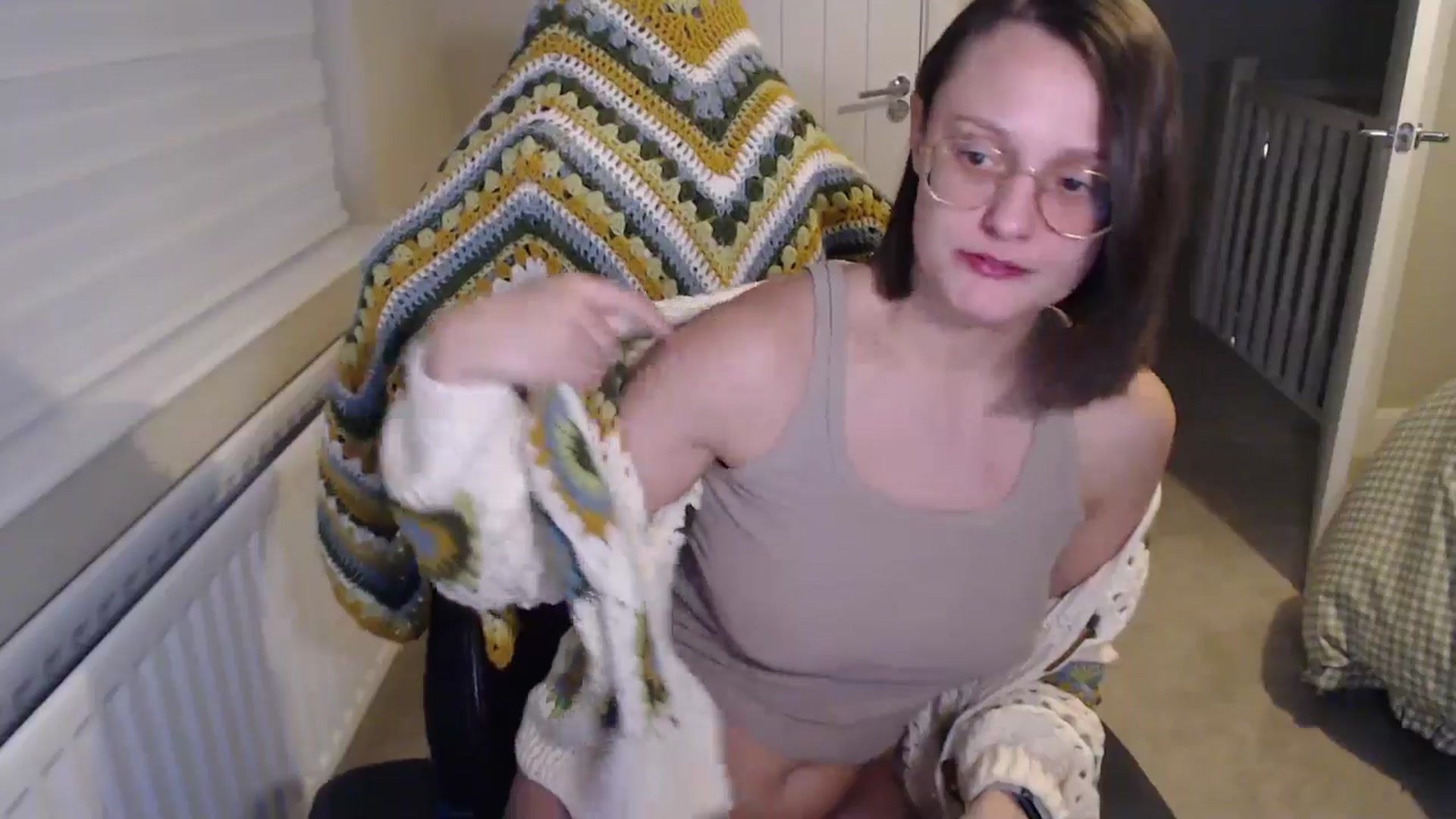 Gallery image thumbnail from Ruby_cutie's myfreecams stream on, 02/05/2026, 17:25 image 18 of 20