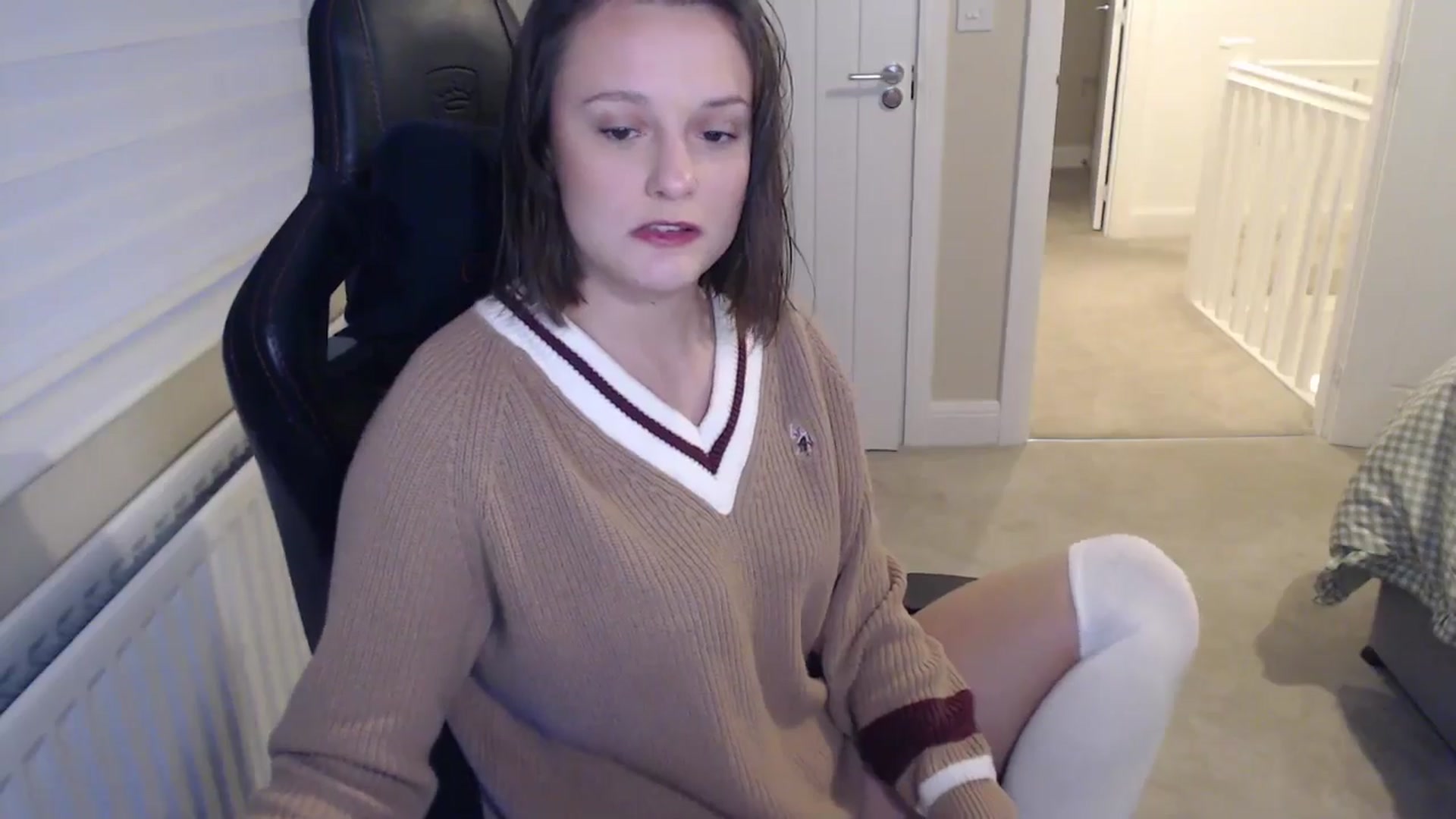 Gallery image thumbnail from Ruby_cutie's myfreecams stream on, 02/12/2026, 17:49 image 3 of 20