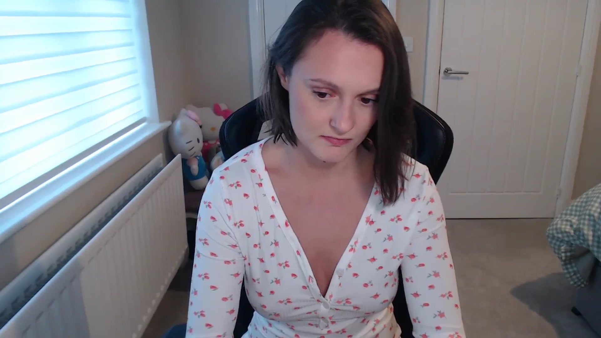 Gallery image thumbnail from Ruby_cutie's myfreecams stream on, 02/19/2026, 15:22 image 3 of 20
