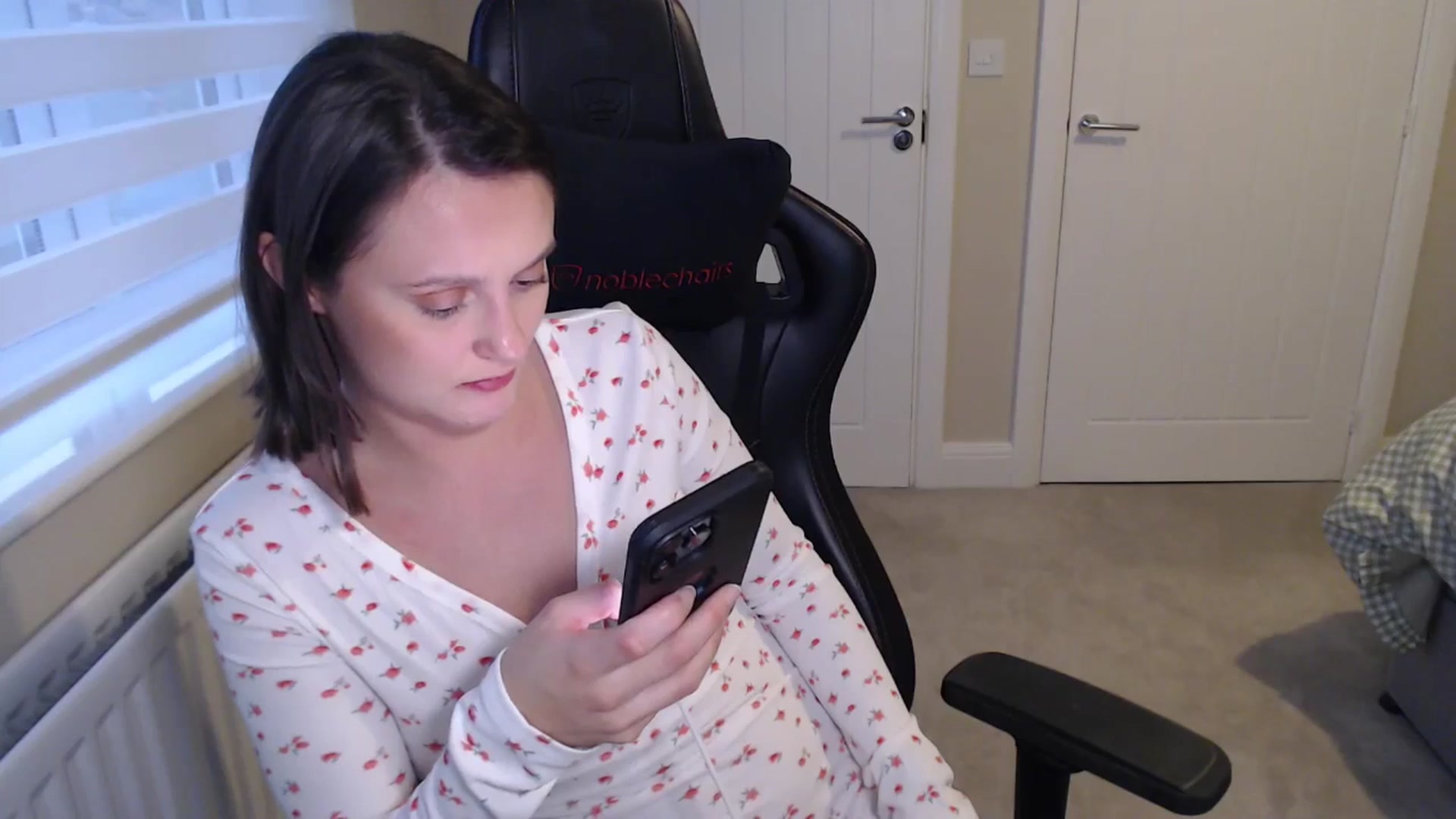 Gallery image thumbnail from Ruby_cutie's myfreecams stream on, 02/19/2026, 17:01 image 4 of 20