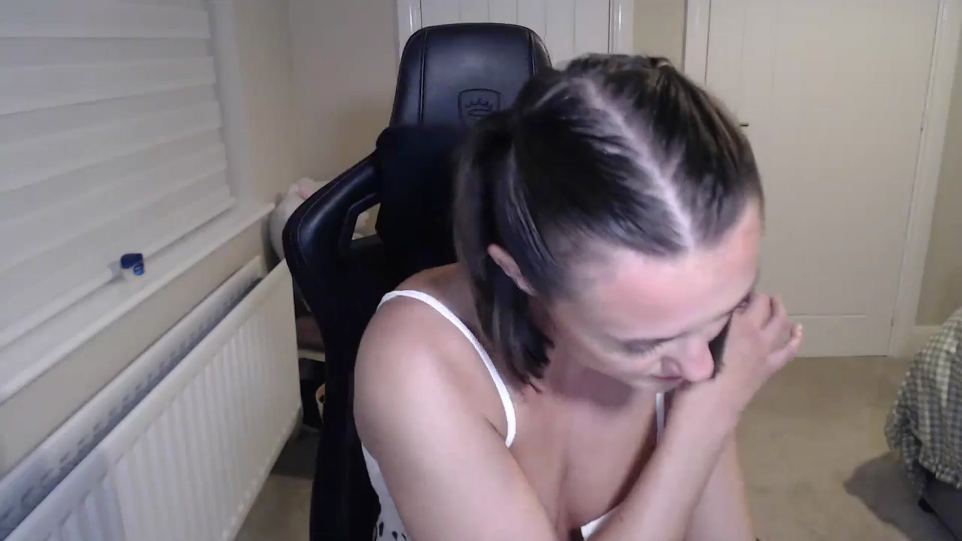 Gallery image thumbnail from Ruby_cutie's myfreecams stream on, 02/22/2026, 23:19 image 4 of 20