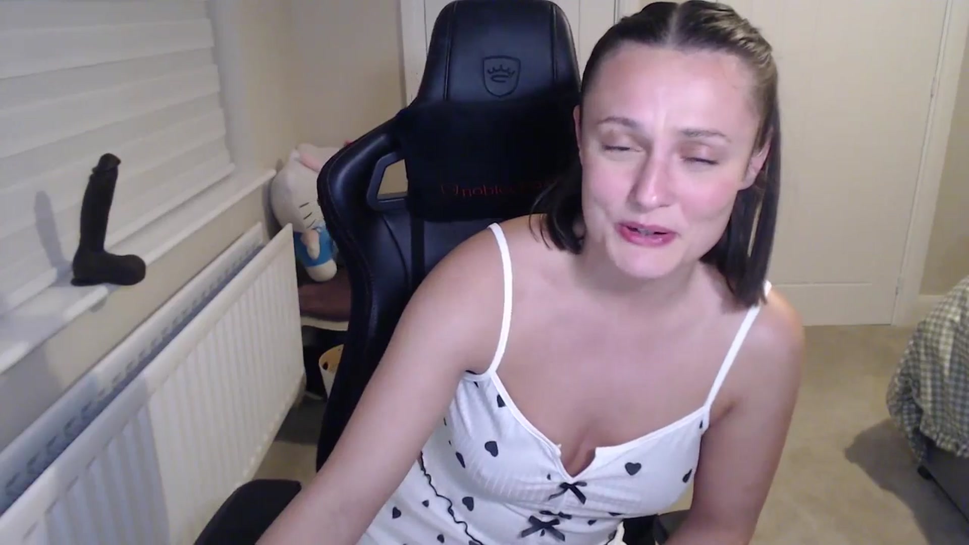 Gallery image thumbnail from Ruby_cutie's myfreecams stream on, 02/22/2026, 23:19 image 15 of 20